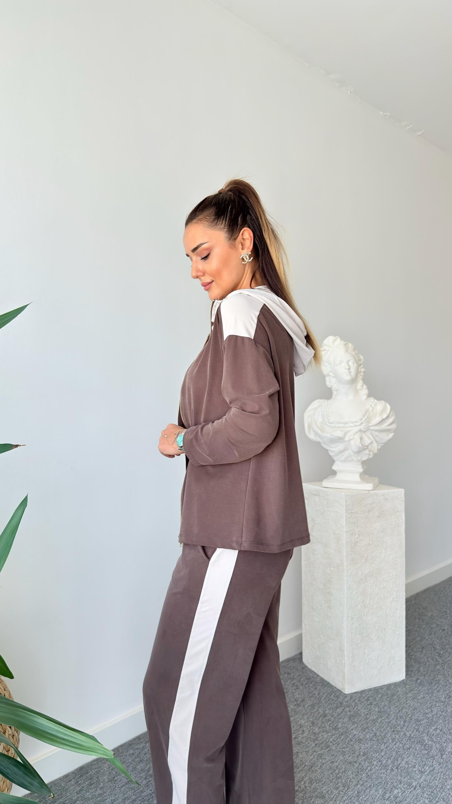 Kahve Labu Paraşüt Detaylı Modal Takım
