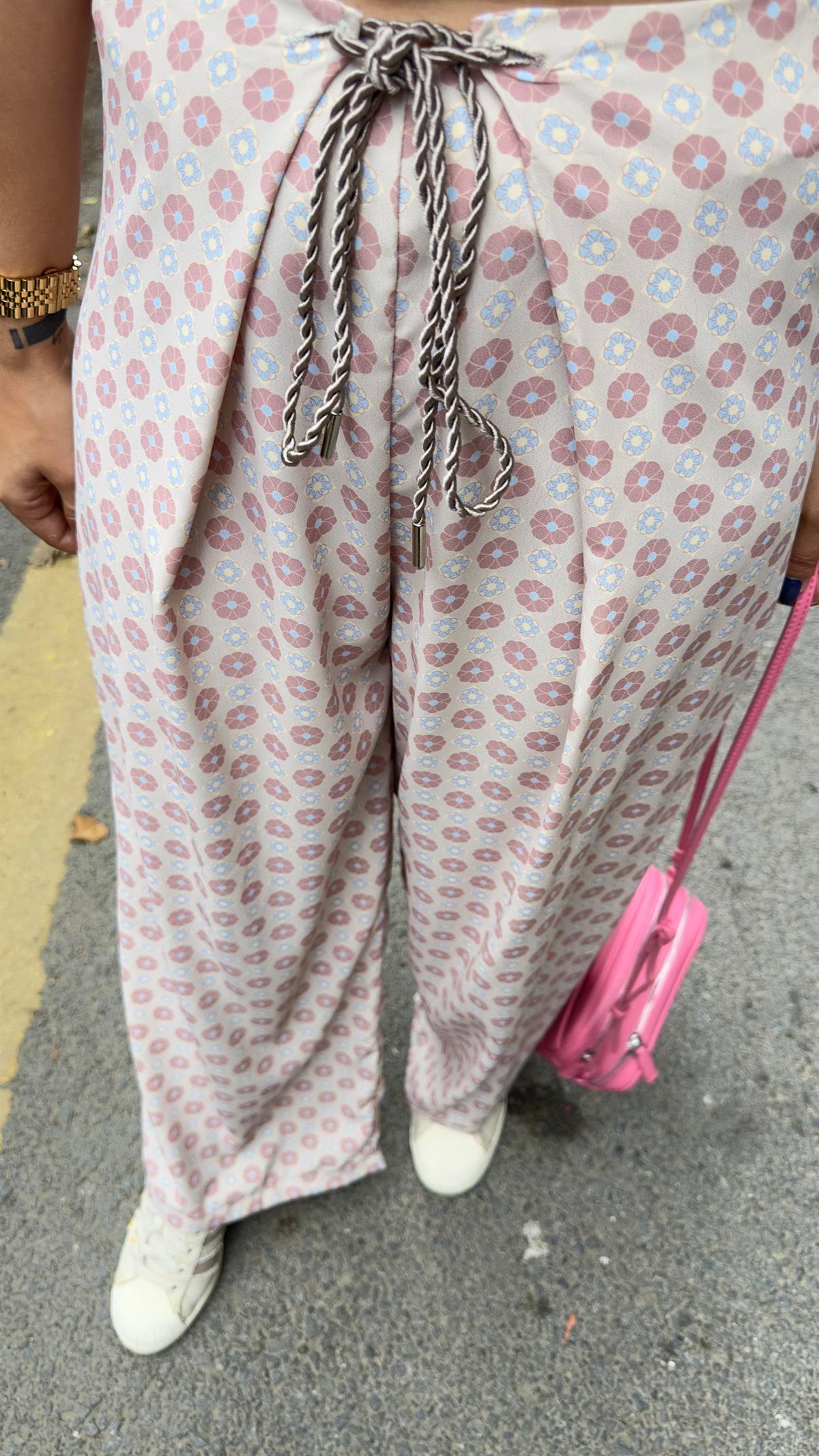 Marka Model Bağlama Detaylı Pantolon