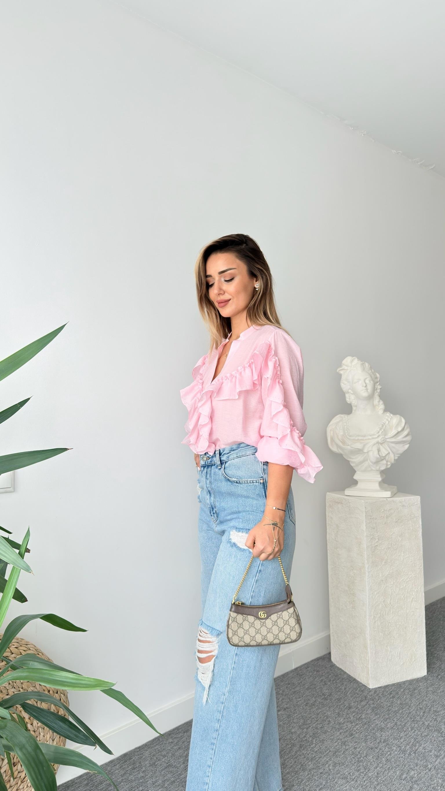 Pembe Fırfırlı Taş Detaylı Gömlek