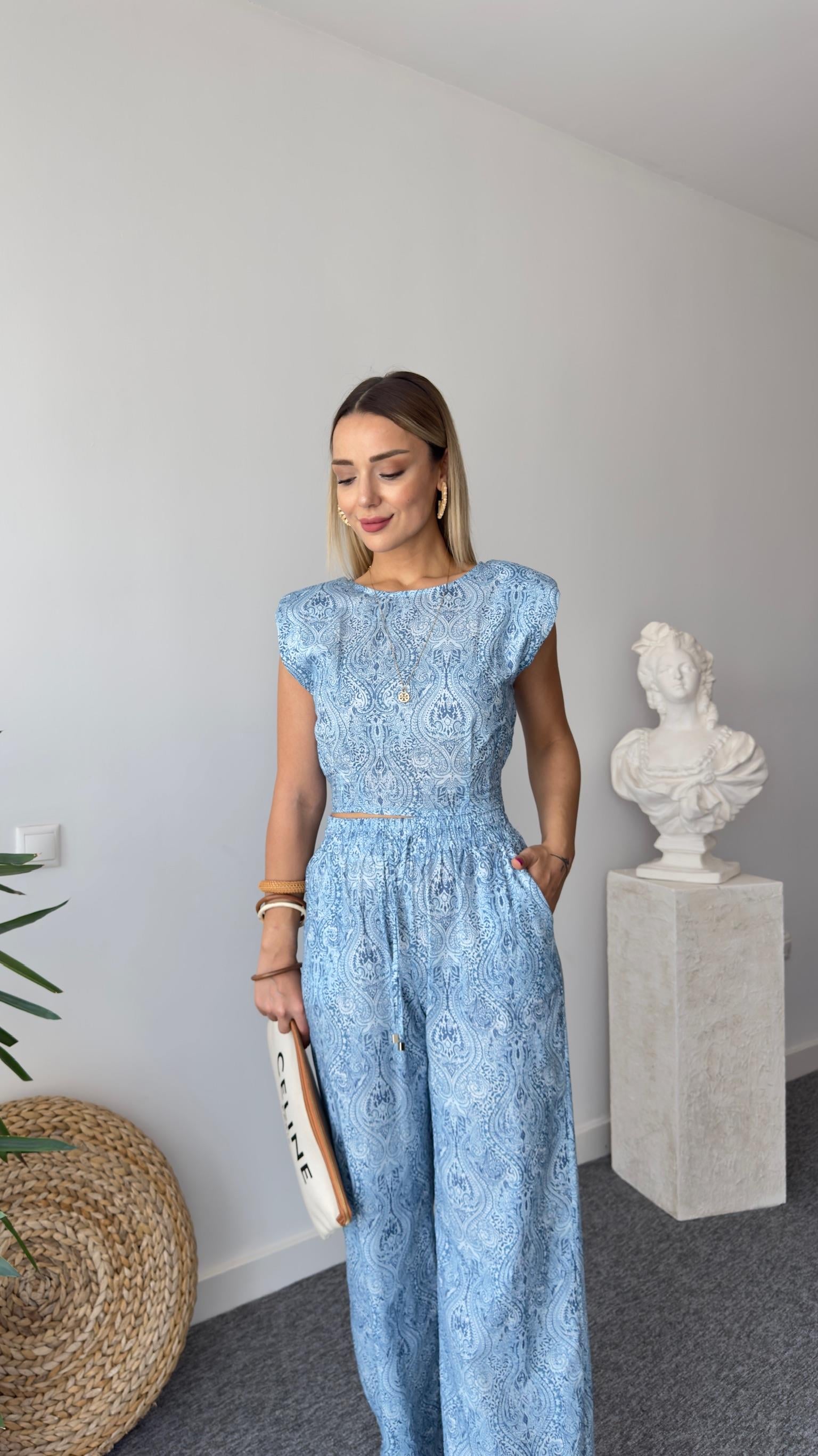 Mavi Şal Desen Vatkalı Bluz