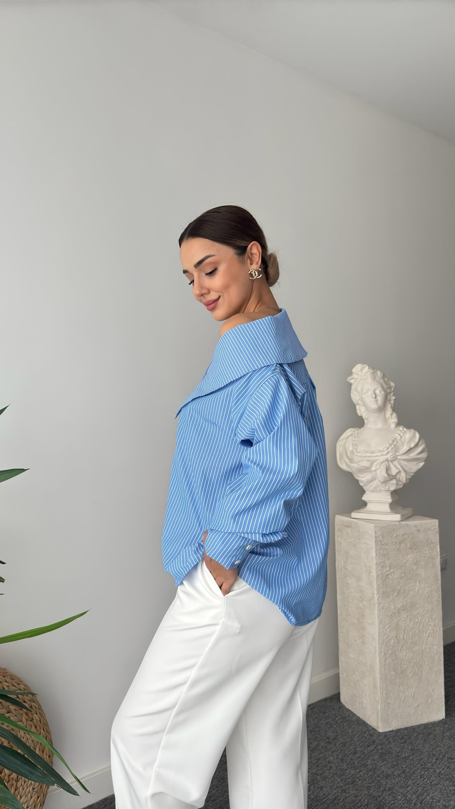 Hilari Düşük Omuz Çizgili Mavi Gömlek