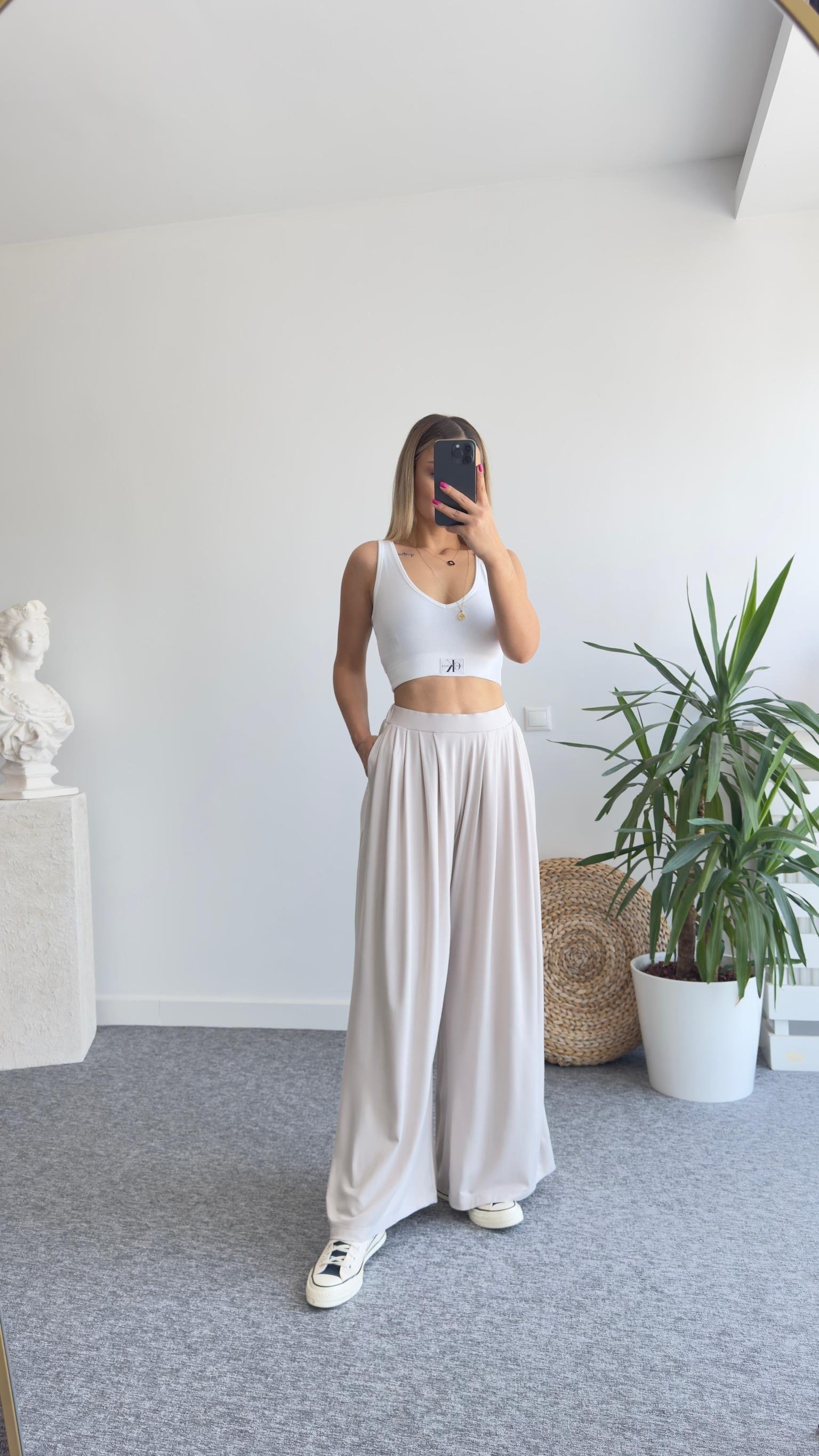 Premıum Oys Model Bej Pileli Pantolon
