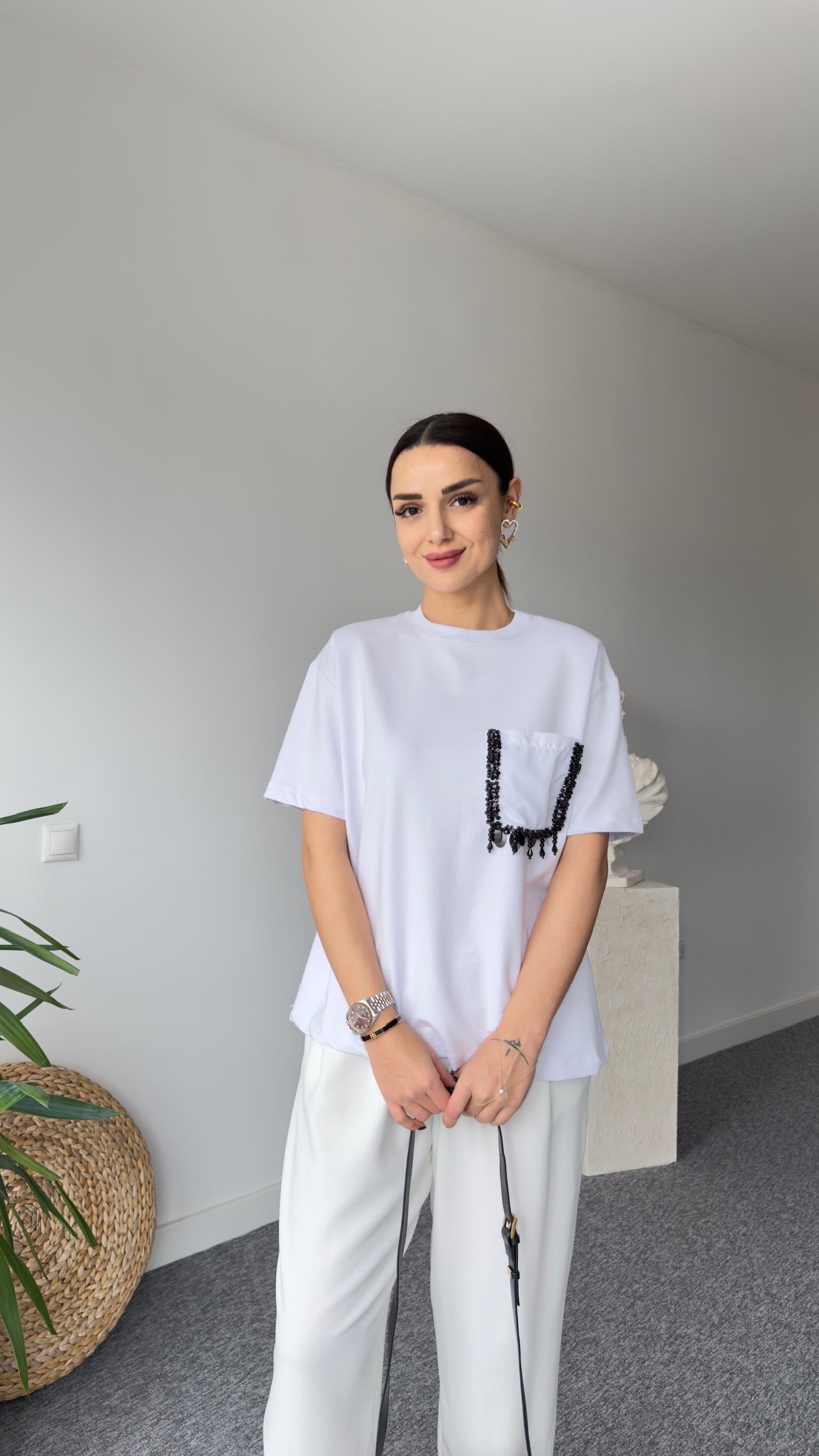 Veal Cebi Taş Detaylı Beyaz Tshirt