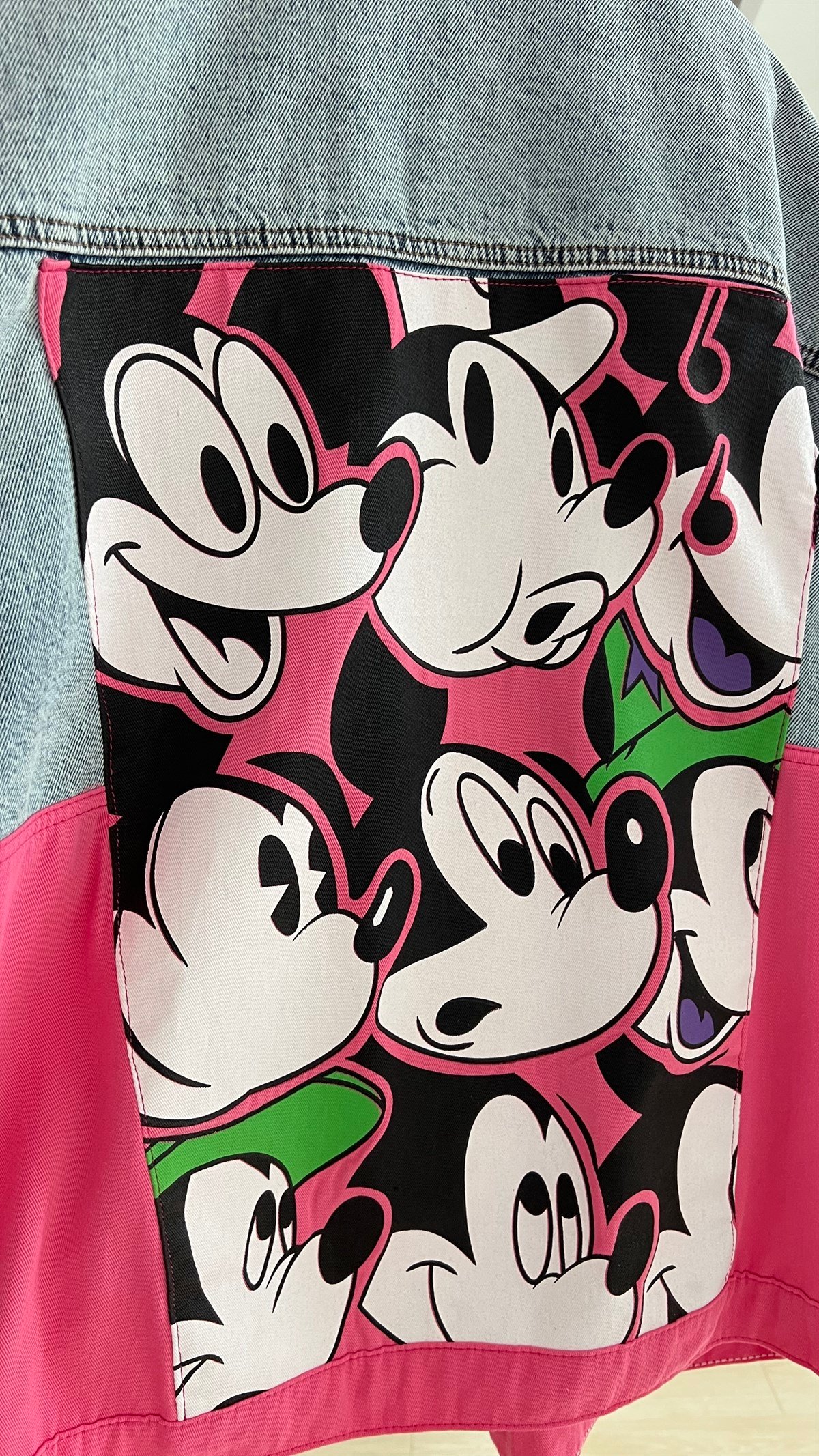 Sırtı Mickey Baskı Çift Renk Ceket