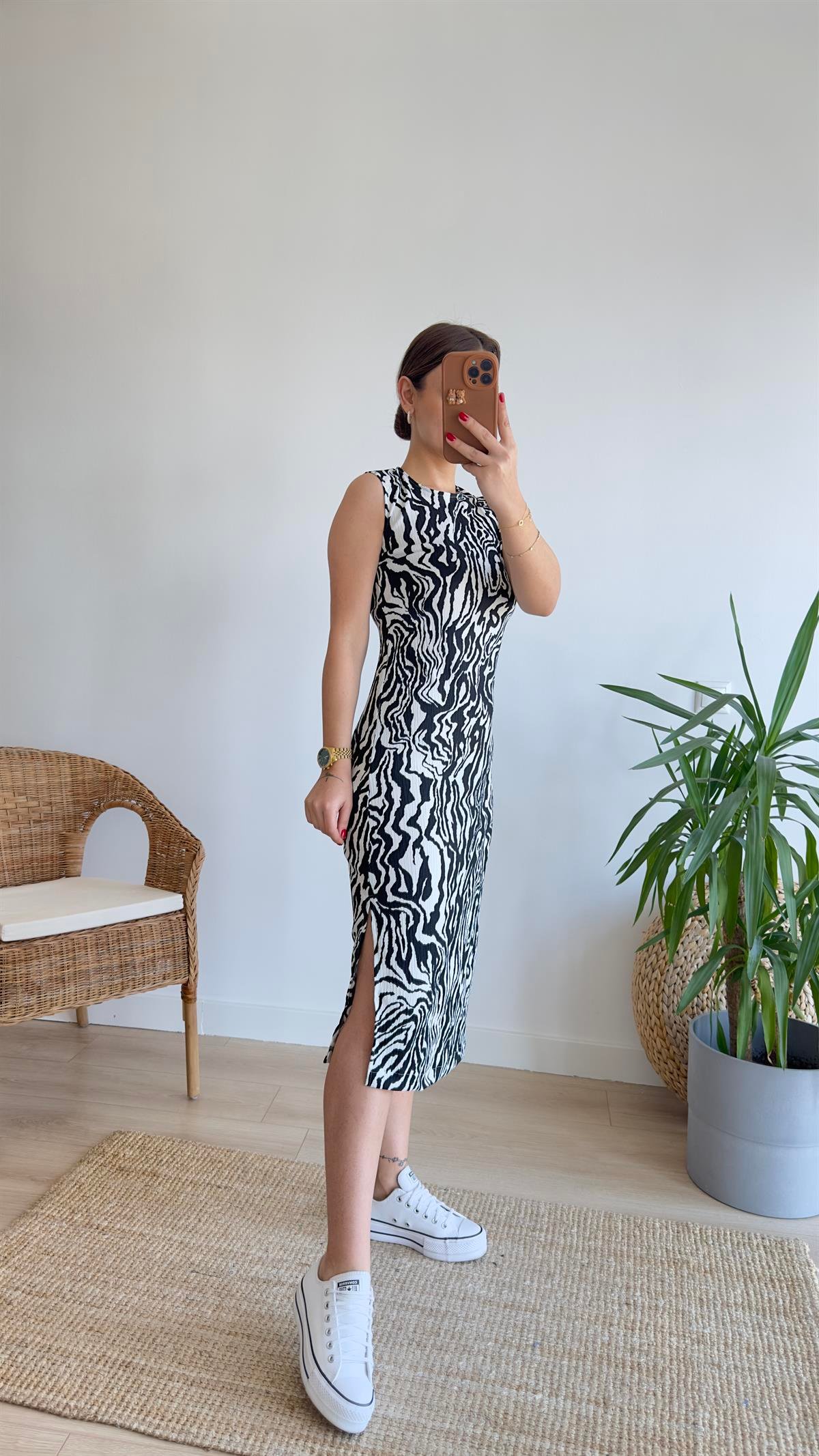 Belis Zebra Desen Yırtmaçlı Elbise 
