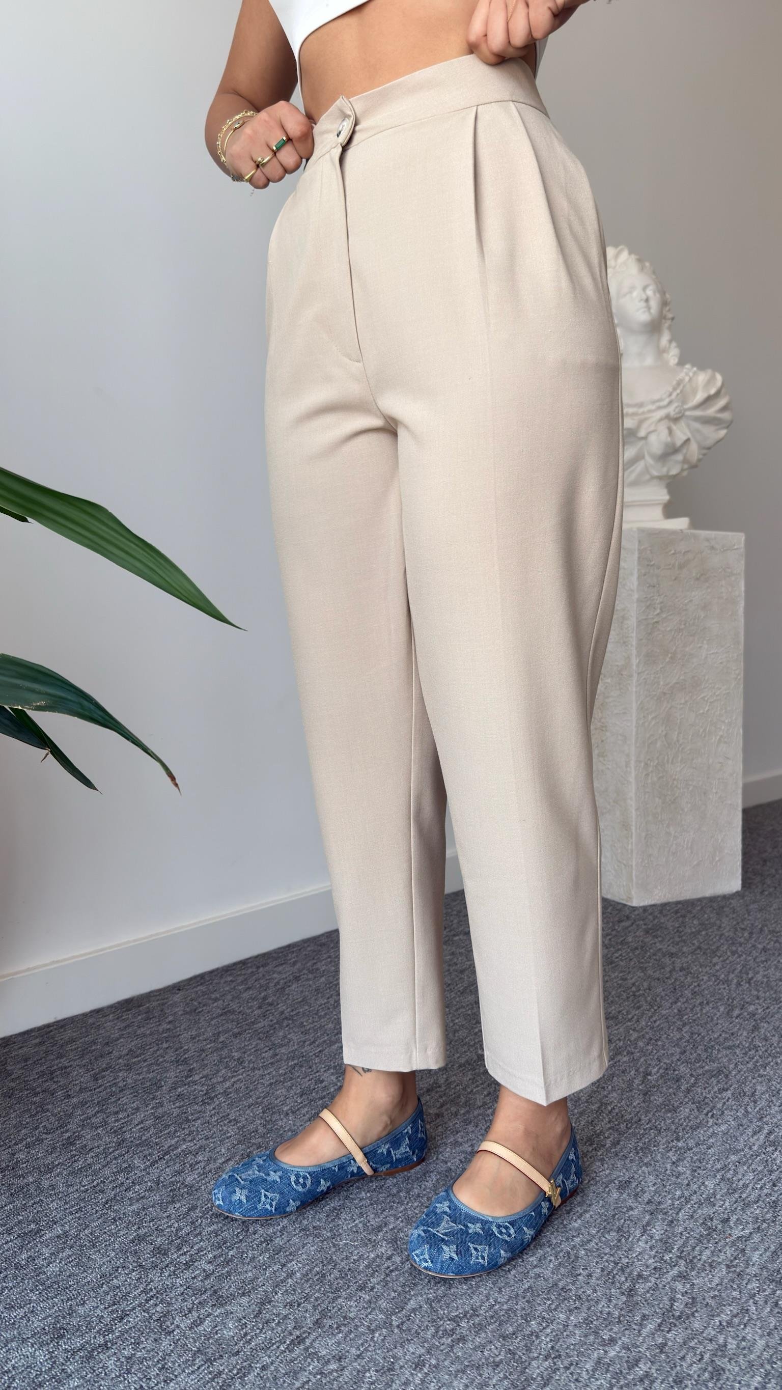 Ena Bej Yelekli Takım 