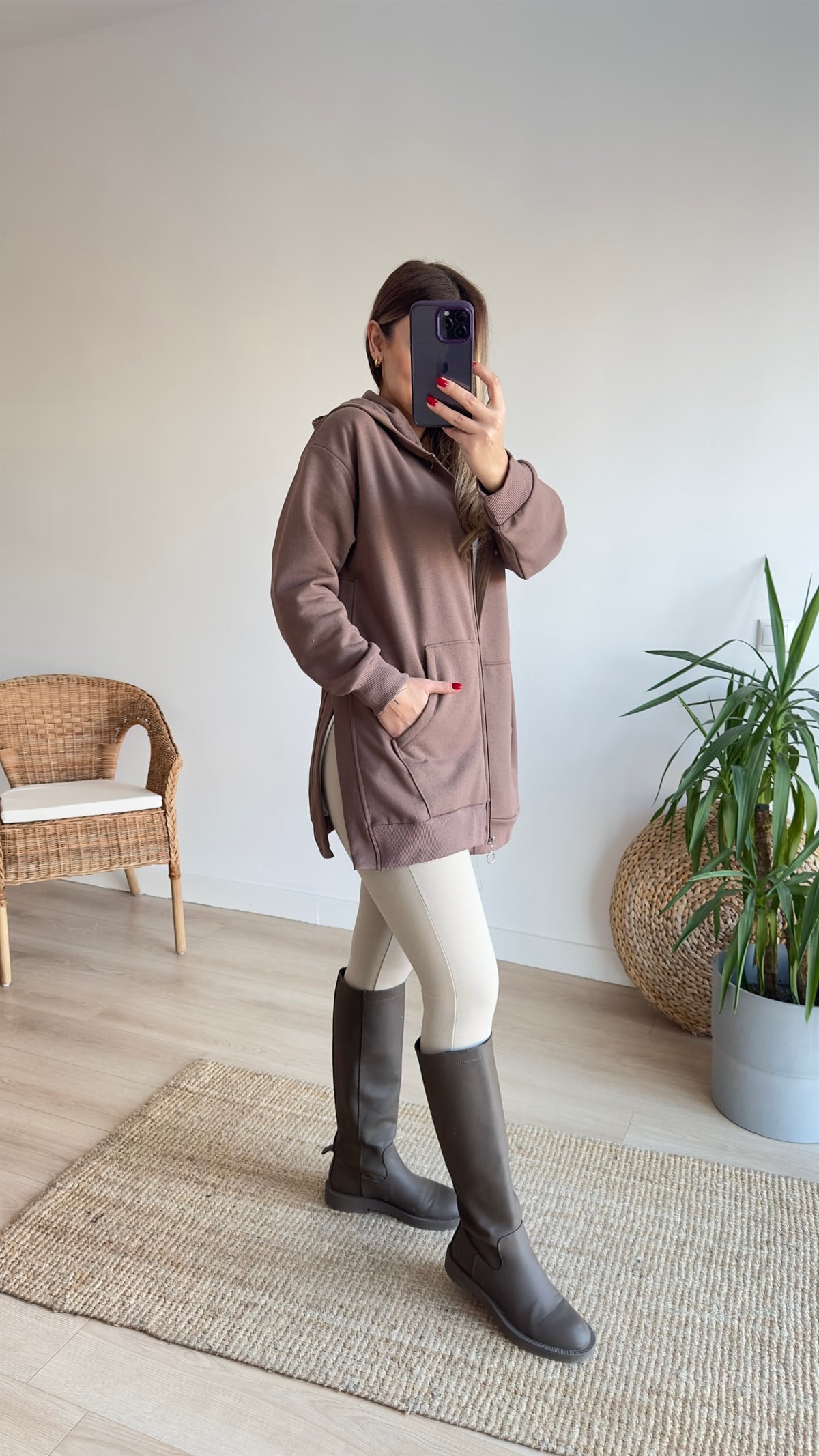 Şardonlu Yanları Yırtmaçlı Kahve Sweatshirt
