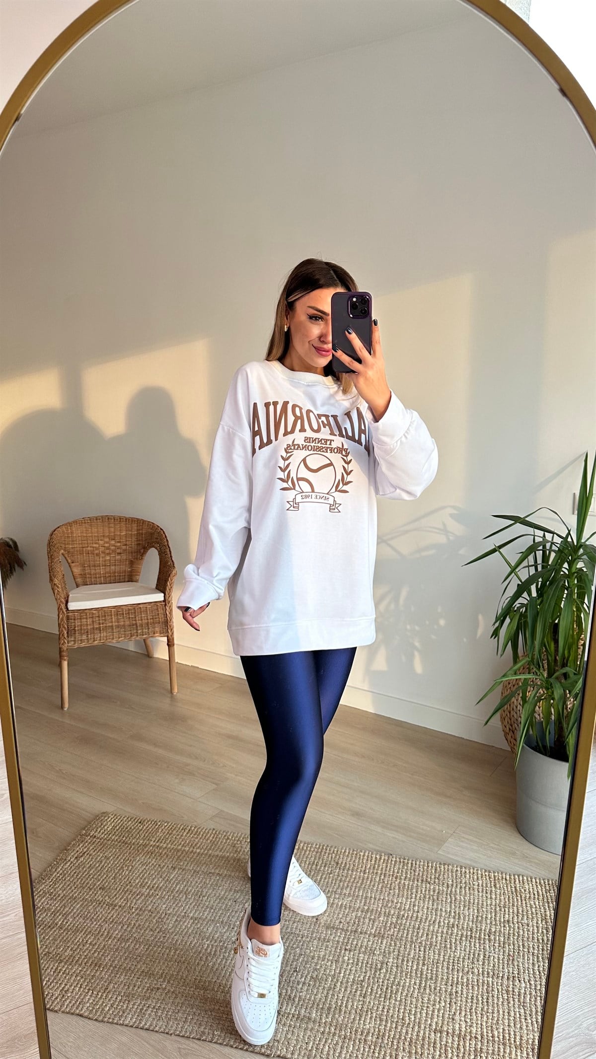 California Baskı Şardonlu Beyaz Sweat