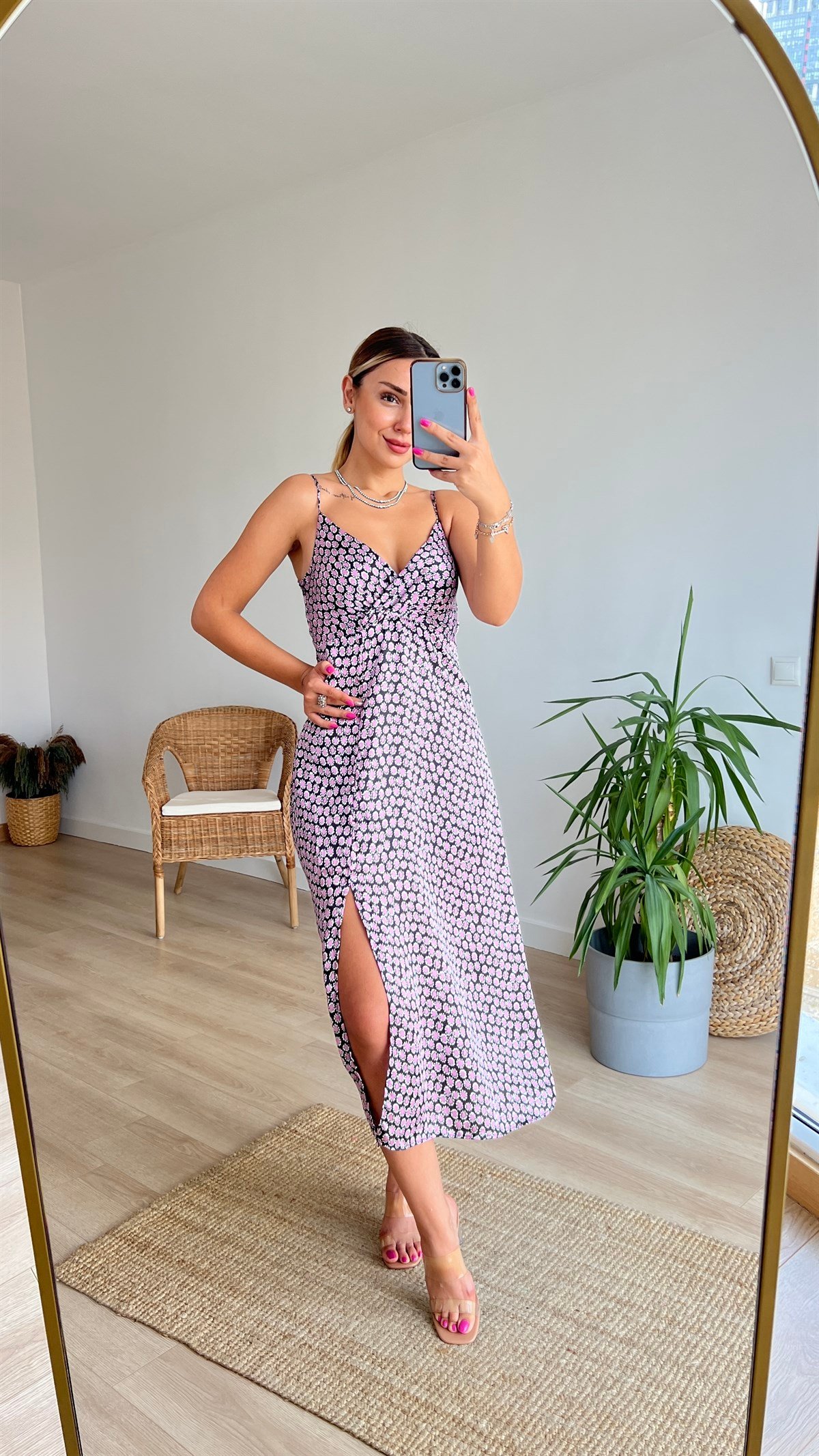 Zara Model Askılı Saten Elbise