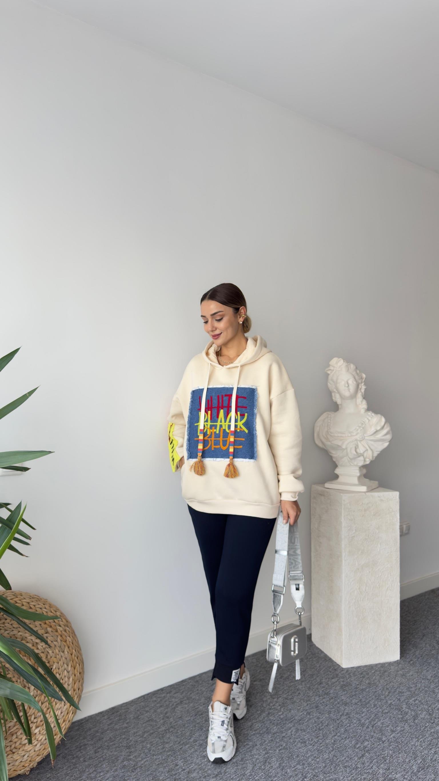 Skylar Kot Üzeri İşleme Detay Bej Sweatshirt