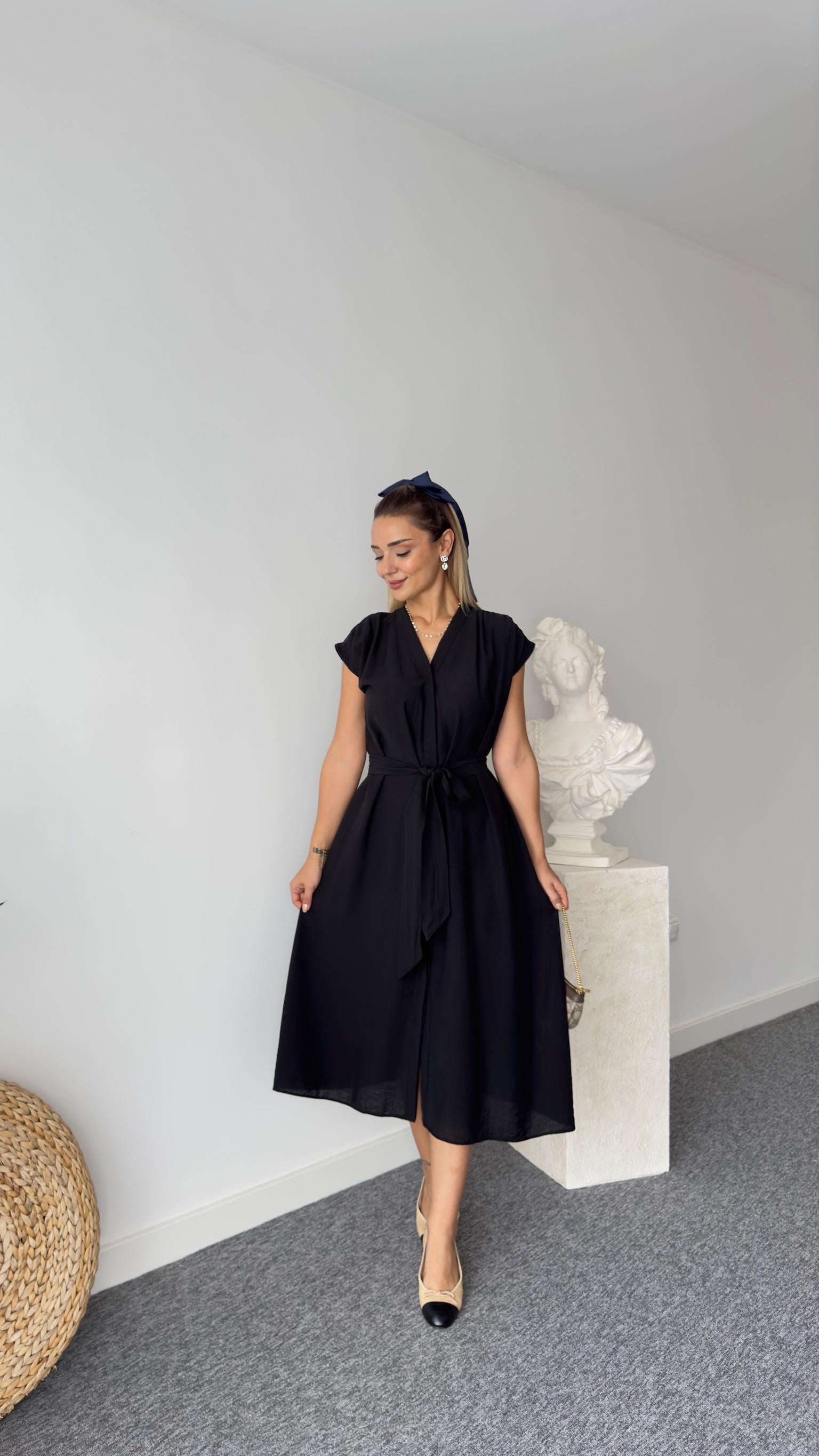 Ninda Orj Marka Kuşaklı Siyah Elbise 