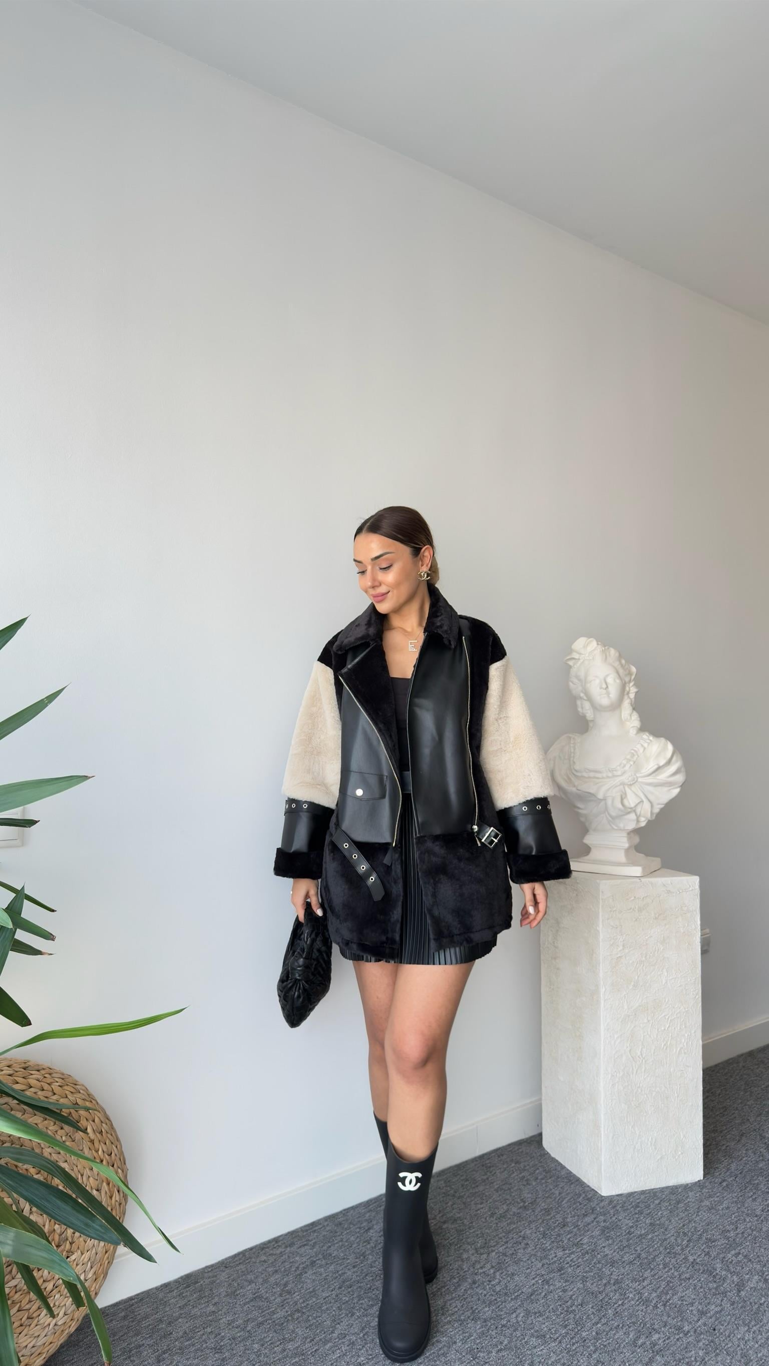 Cherva Tws Model Deri Detaylı Tasarım Peluş Mont