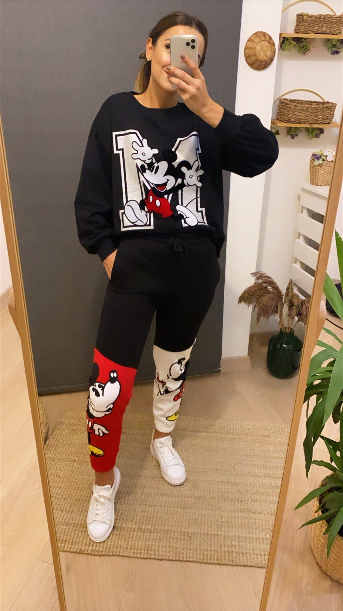 Çift Renkli Siyah Mickey Eşofman
