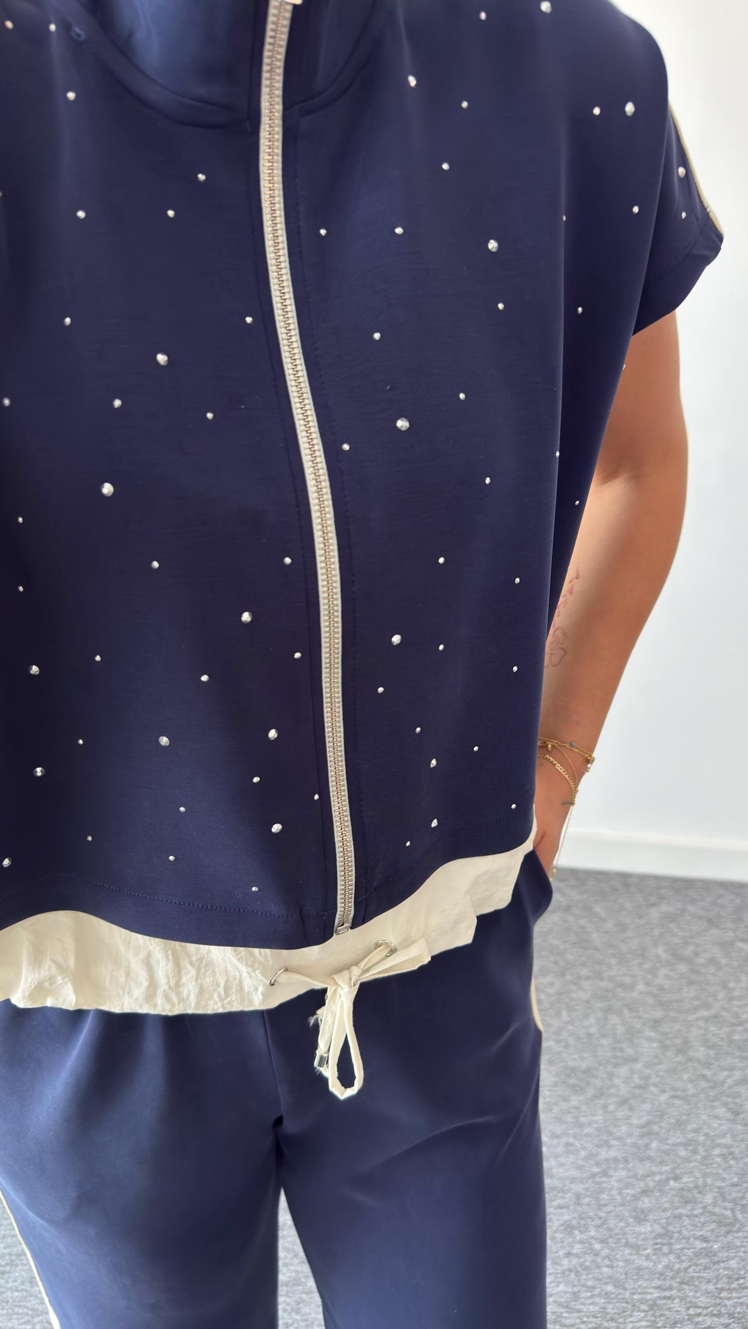 Leise Taş Detaylı Premium Modal Takım