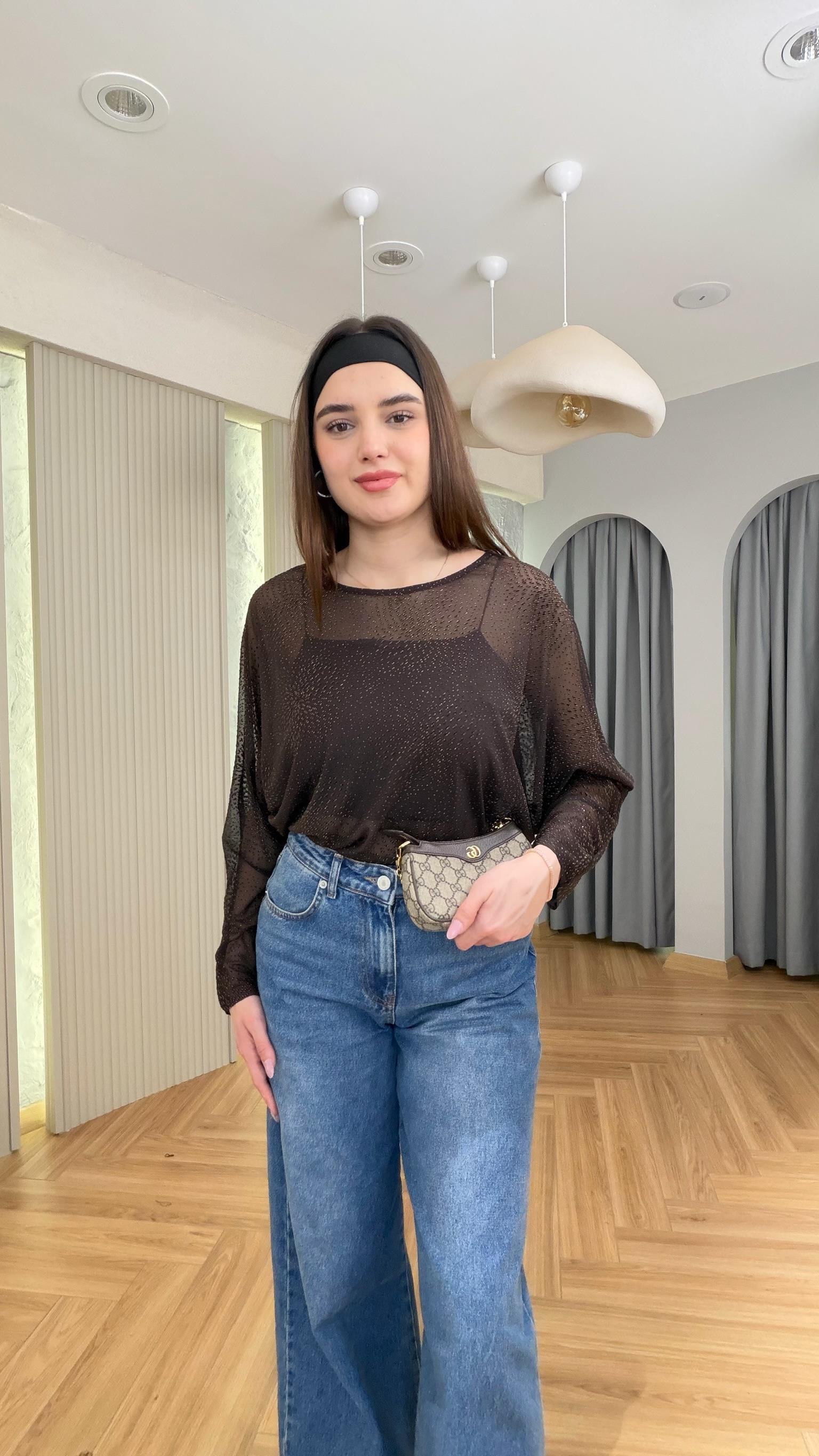 Kahve Bisiklet Yaka Simli Tül Bluz