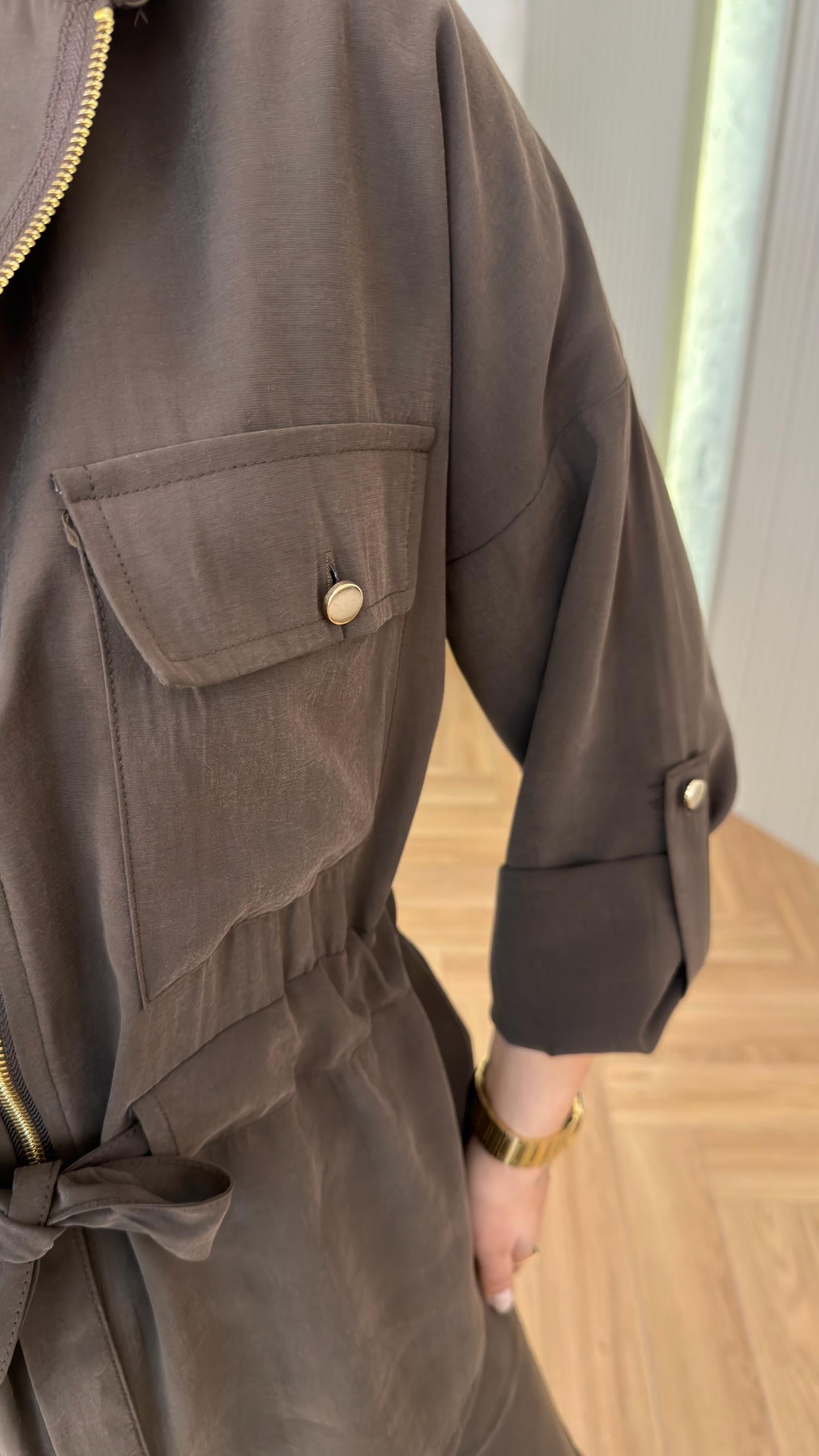 Kahve Lavita Fermuarlı Bel Büzgülü Takım