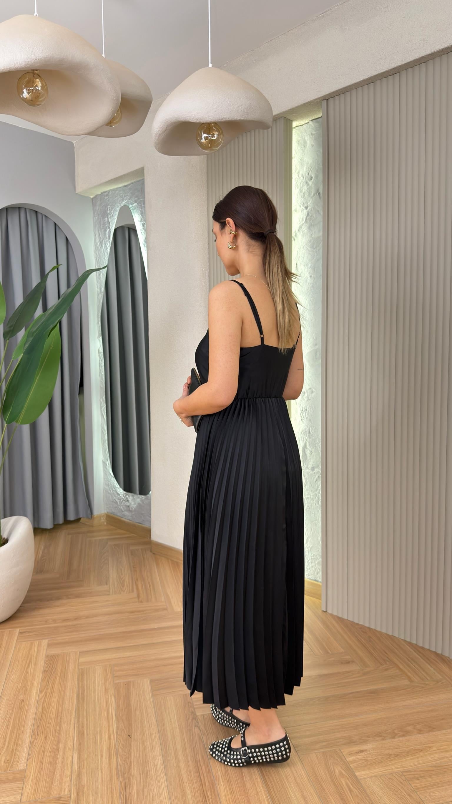 Jovle Tshirt Detaylı Piliseli İkili Elbise 