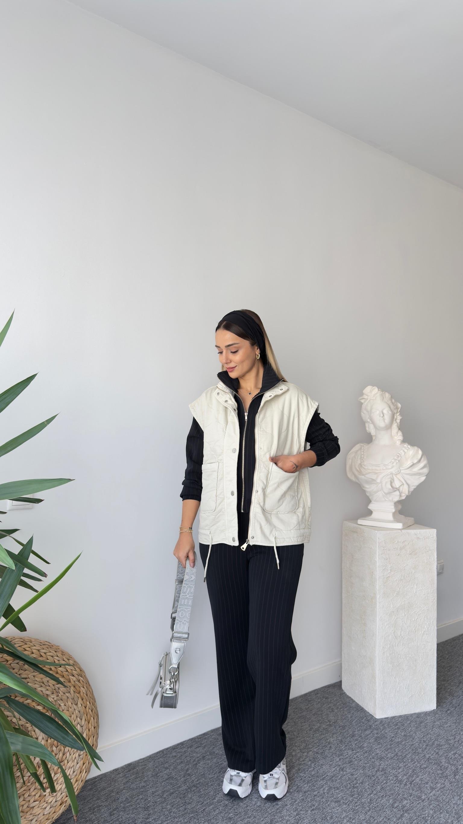 Vena Zra Model Kapitone Yelek