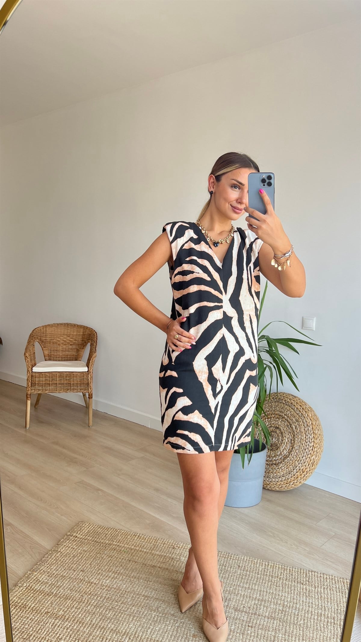 Zebra Desen Vatkalı Marka Model Elbise