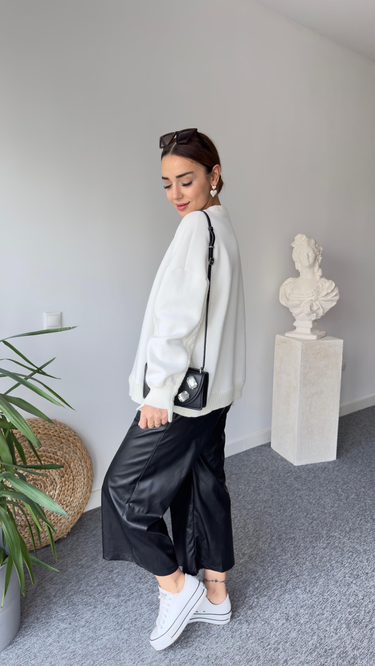 Fermuarlı Taş Detay Orj Model Ekru Tasarım Sweat 
