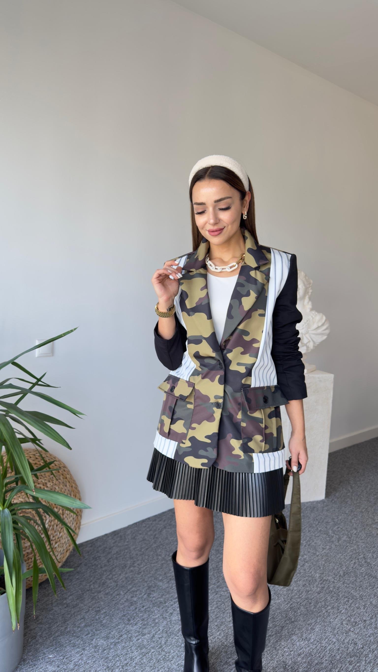 Kamuflaj Detay Tasarım Blazer Ceket