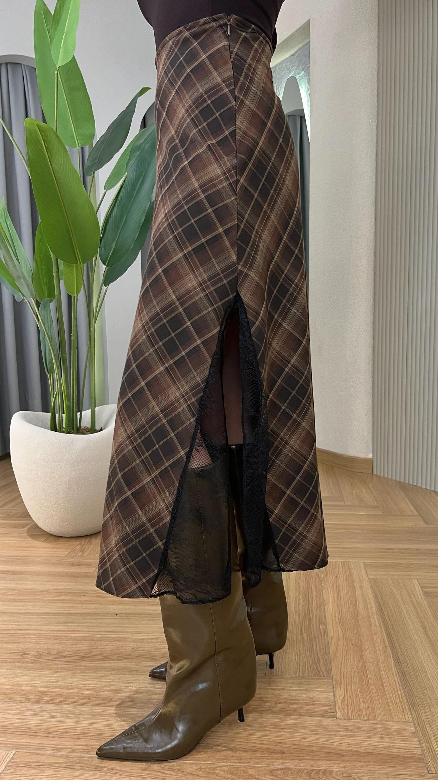 Rother Dantel Detaylı Ekose Etek