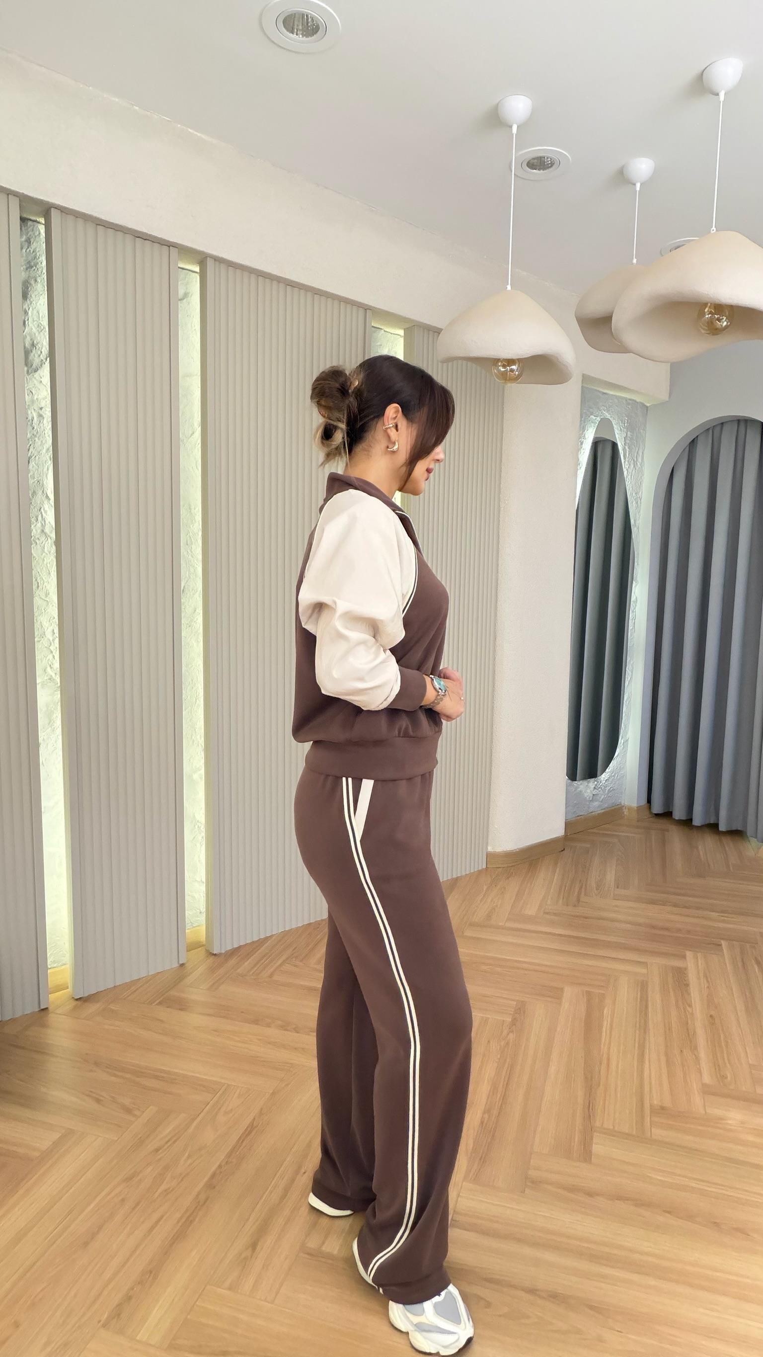 Kahve Nelia Paraşüt Detaylı Modal Takım