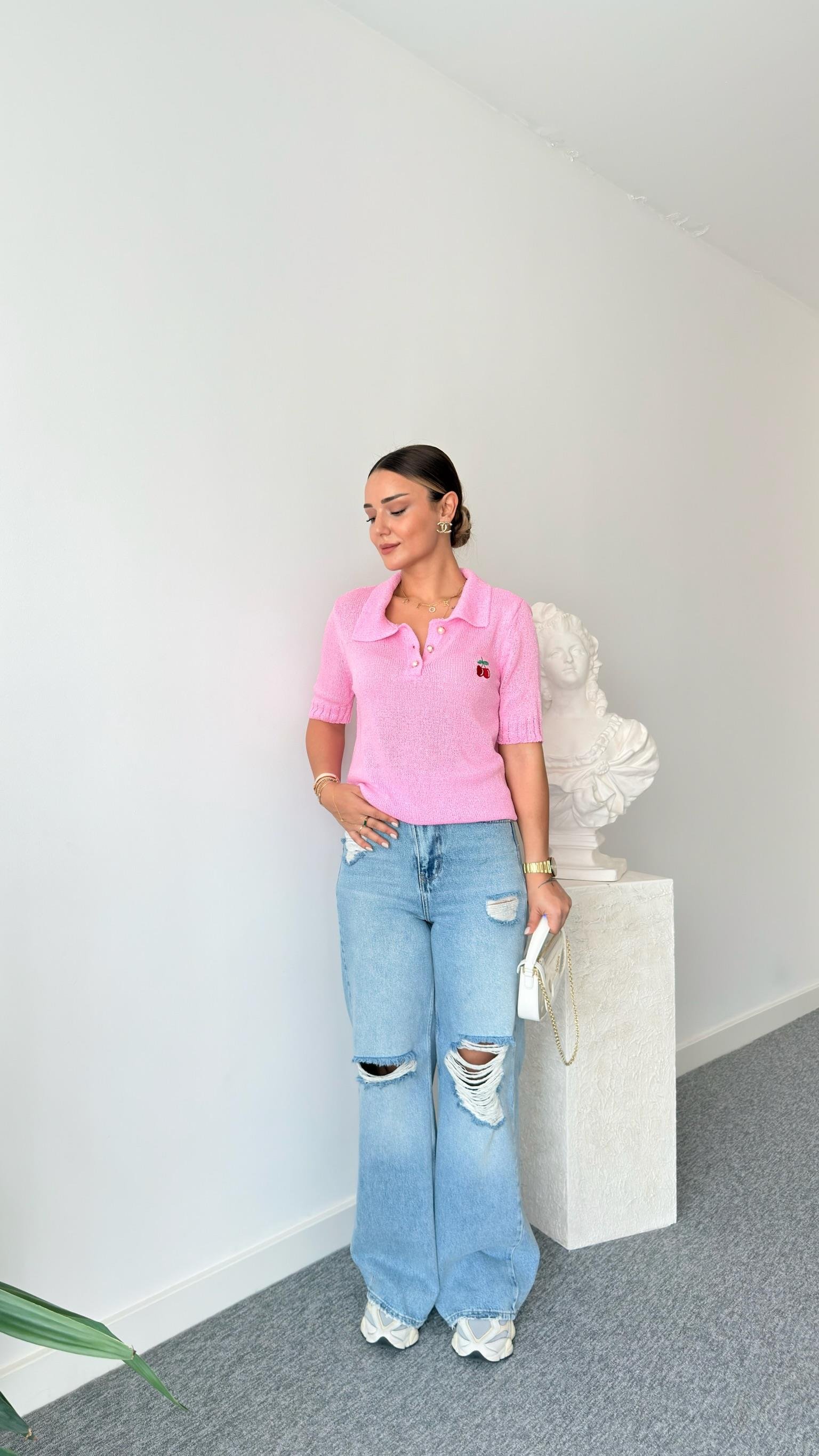 Pembe Kiraz Detaylı Triko Bluz