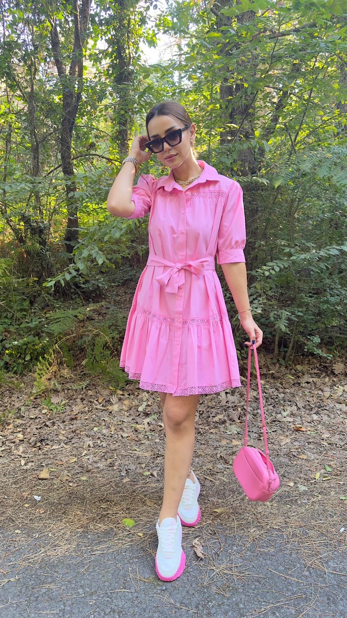 Liyo Nakış Detaylı Gömlek Yaka Pembe Elbise 