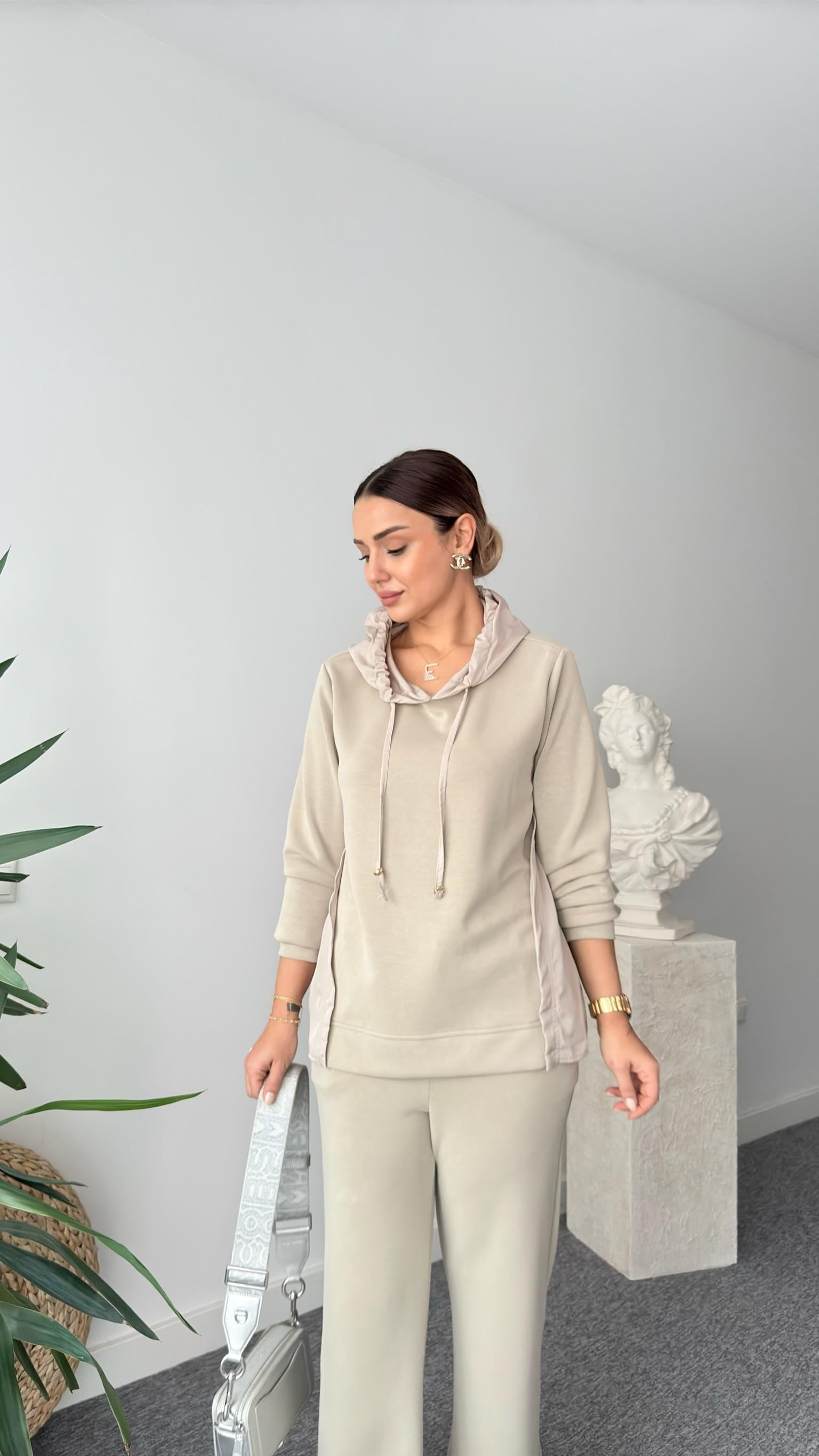 Soleda Paraşüt Detaylı Bej Modal Takım