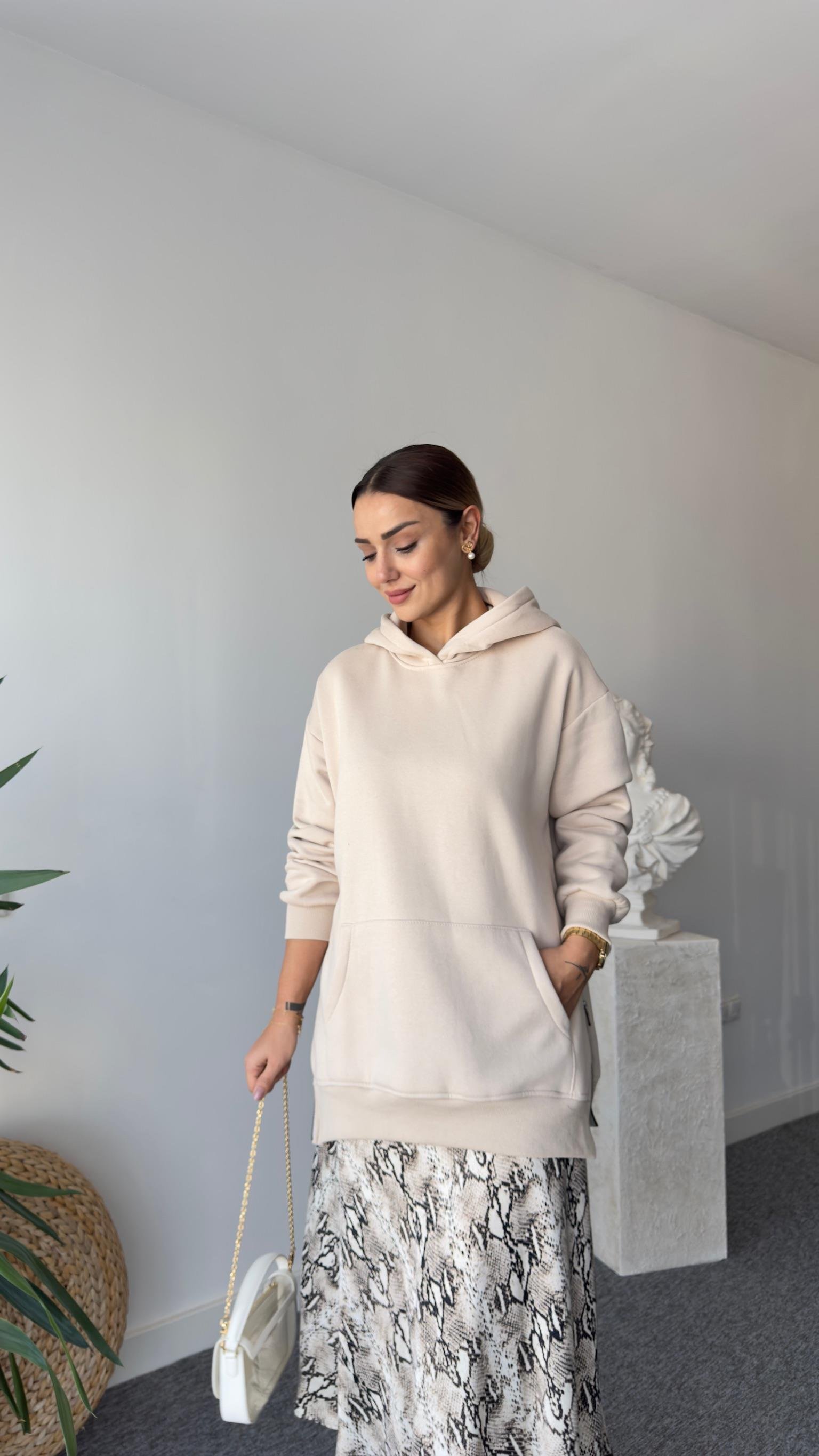 Fendy Yanlar Fermuarlı Salaş Bej Sweatshirt