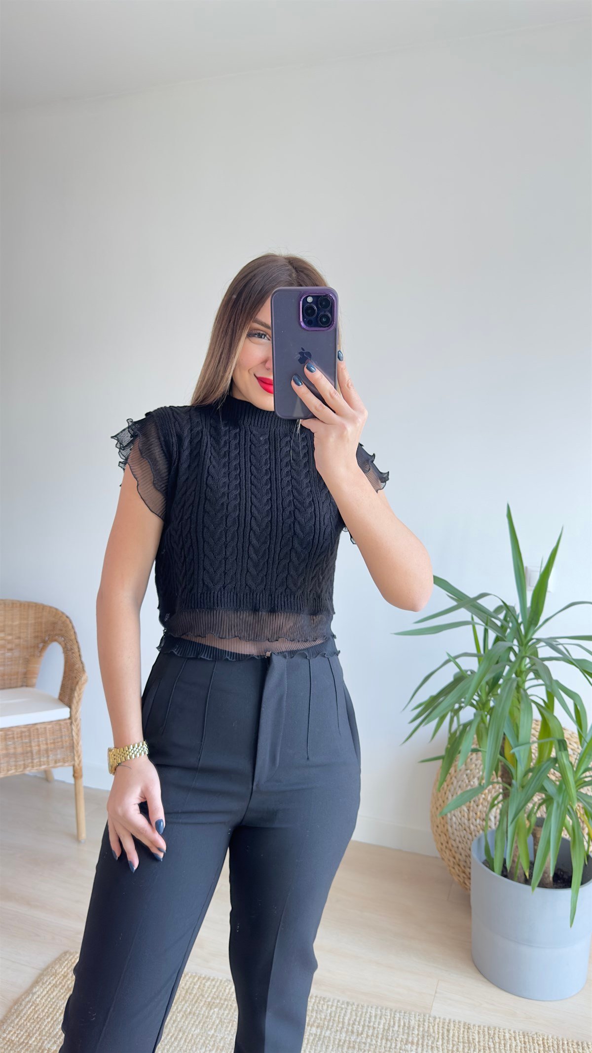 Zra Model Siyah Fırfırlı Triko