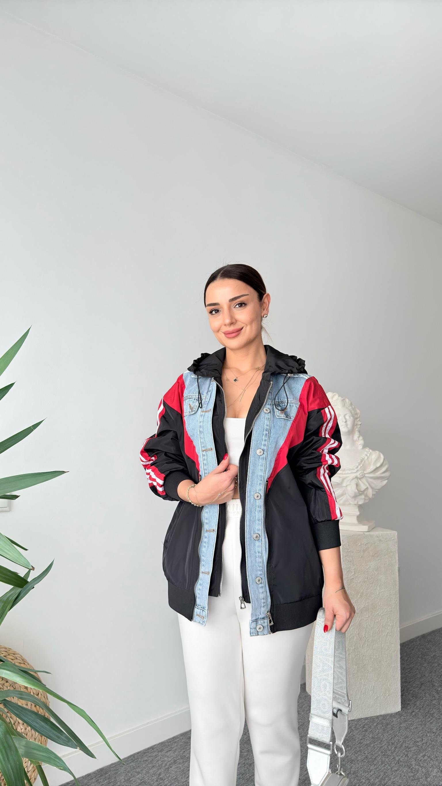 Lerna Renkli Paraşüt Detaylı Sırt Yazılı Ceket