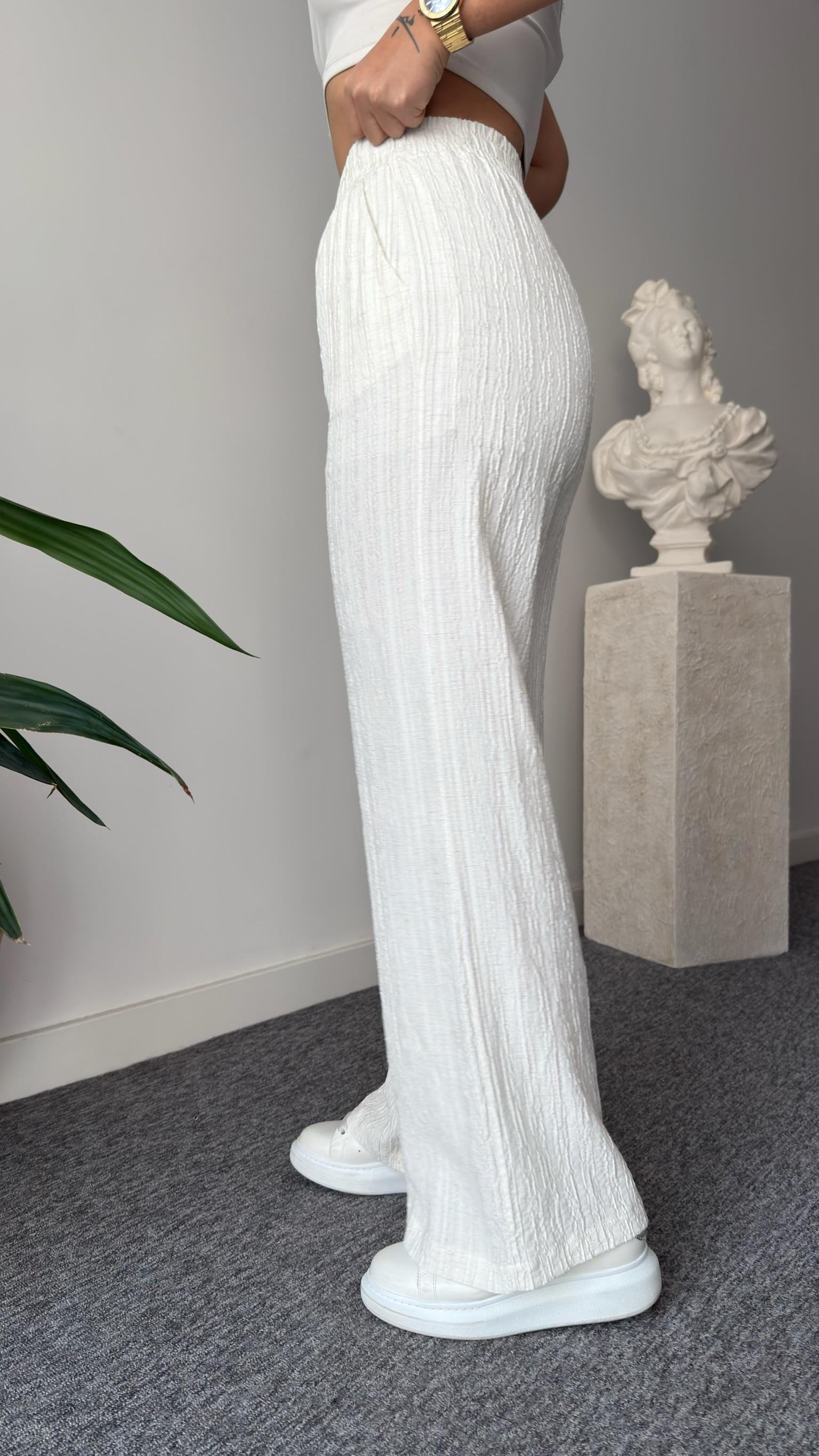 Şort Astarlı Naturel Bel Lastikli Pantolon