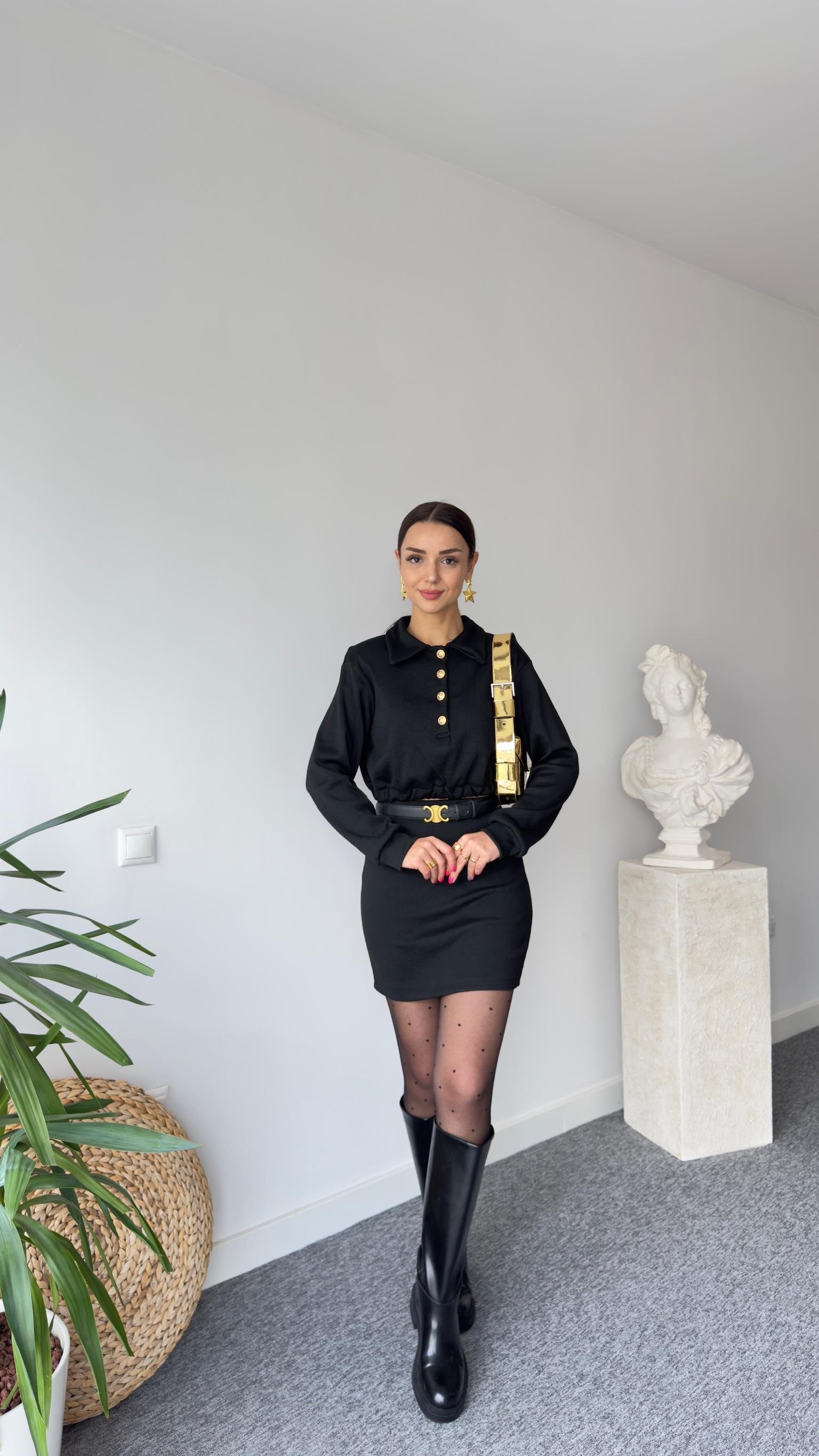 Siyah Gold Düğmeli Triko Takım