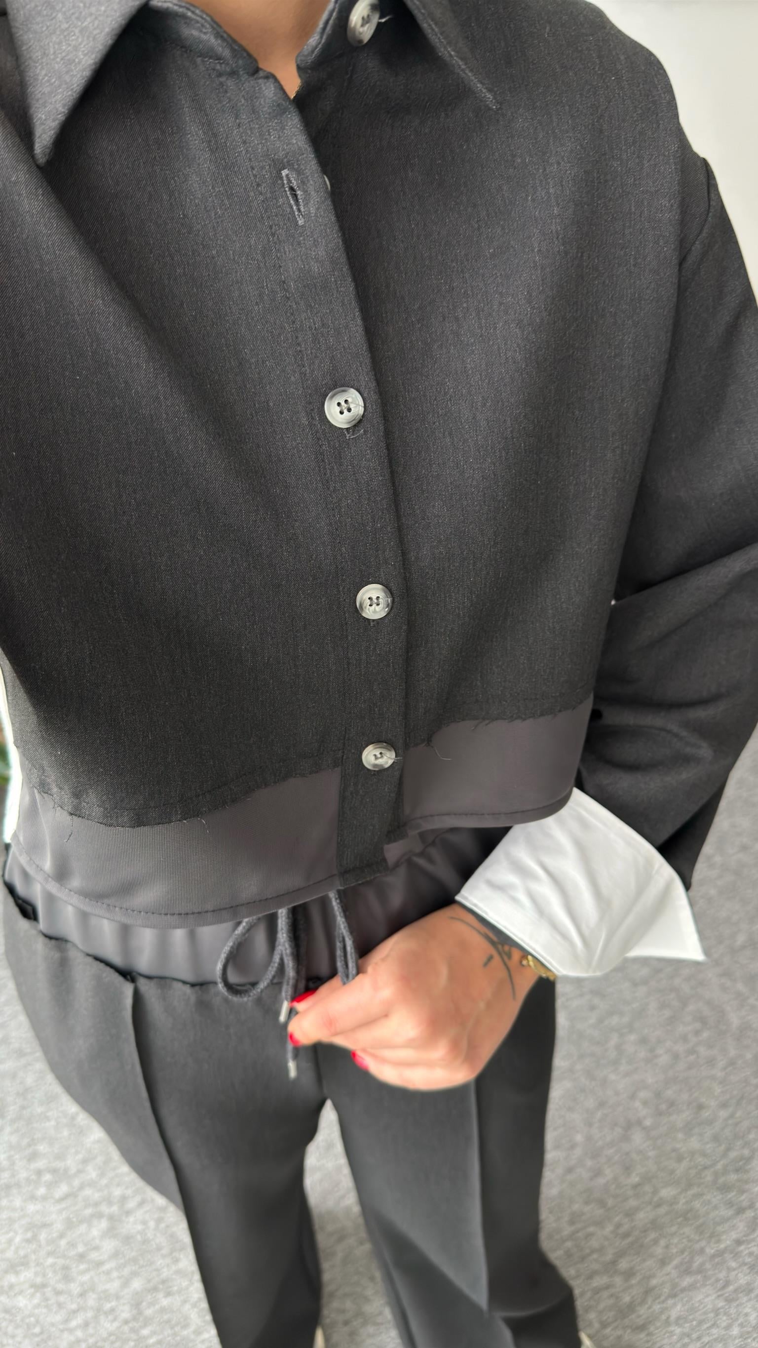 Antrasit Yanı Şerit Detaylı Gömlek