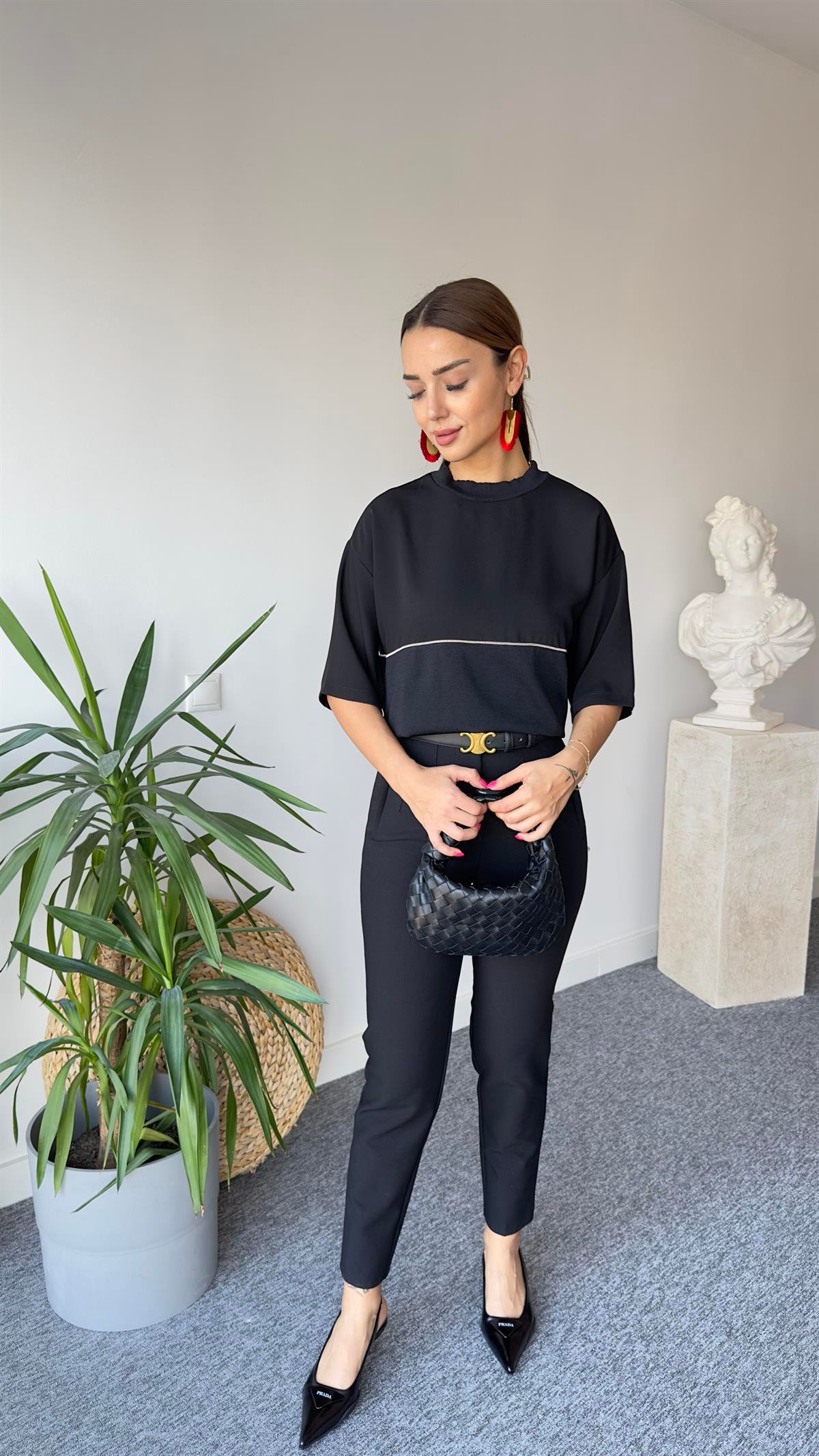 Triko Ve Taş Detay Saten Bluz 