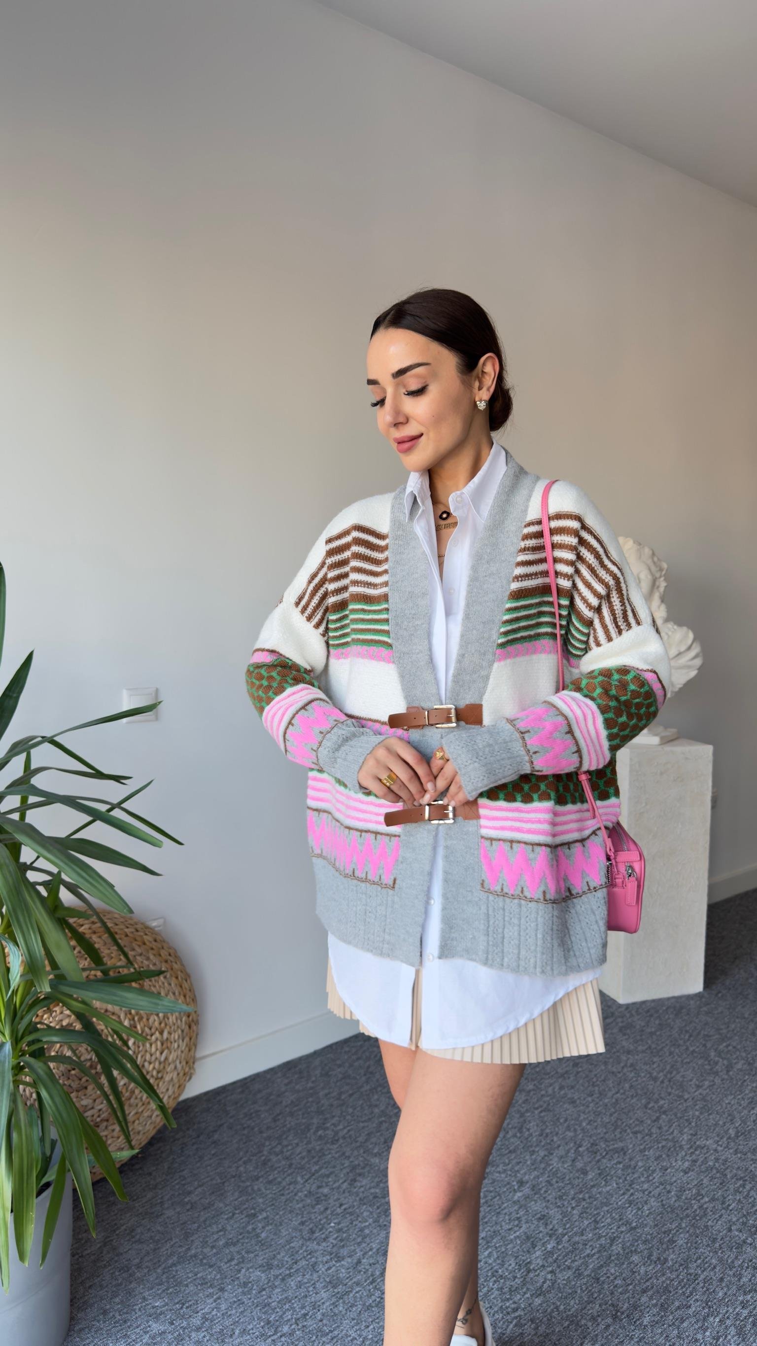 Deri Kemer Detay Yeşil Tasarım Hırka