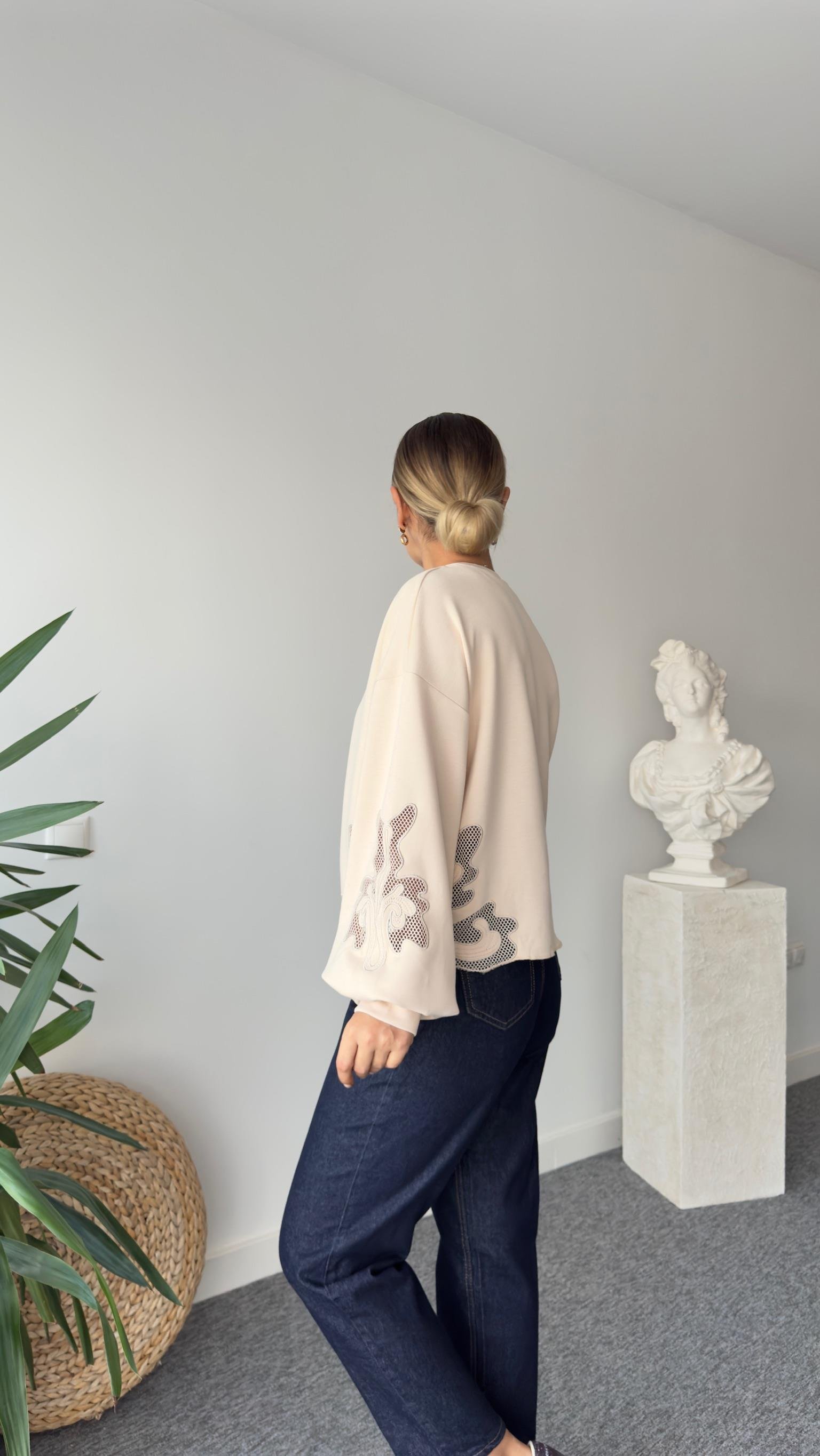 Orj Model Nakış Aplikeli Bej Sweat