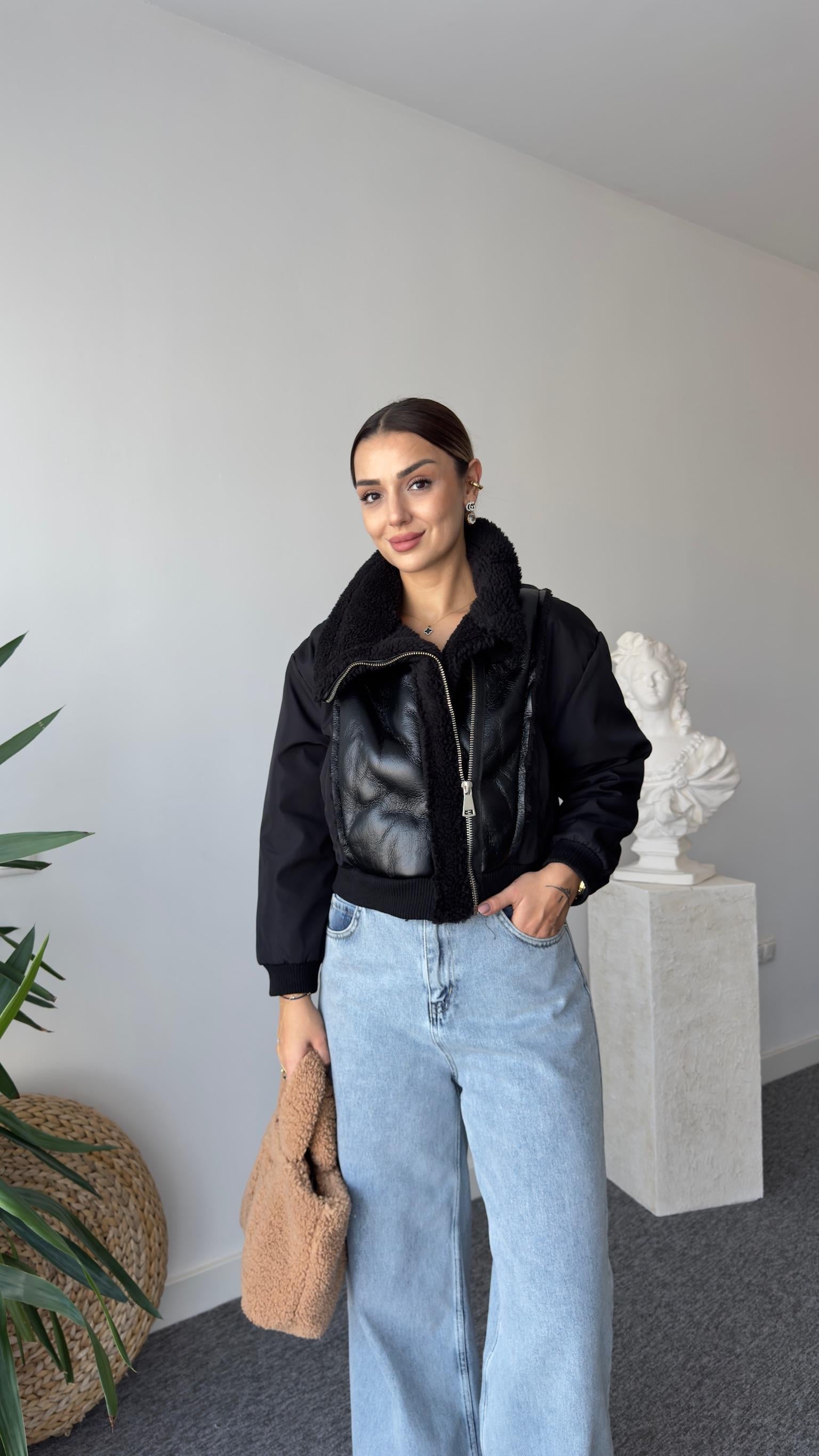 Zra Model Deri Ve Kürk Detay Siyah Mont