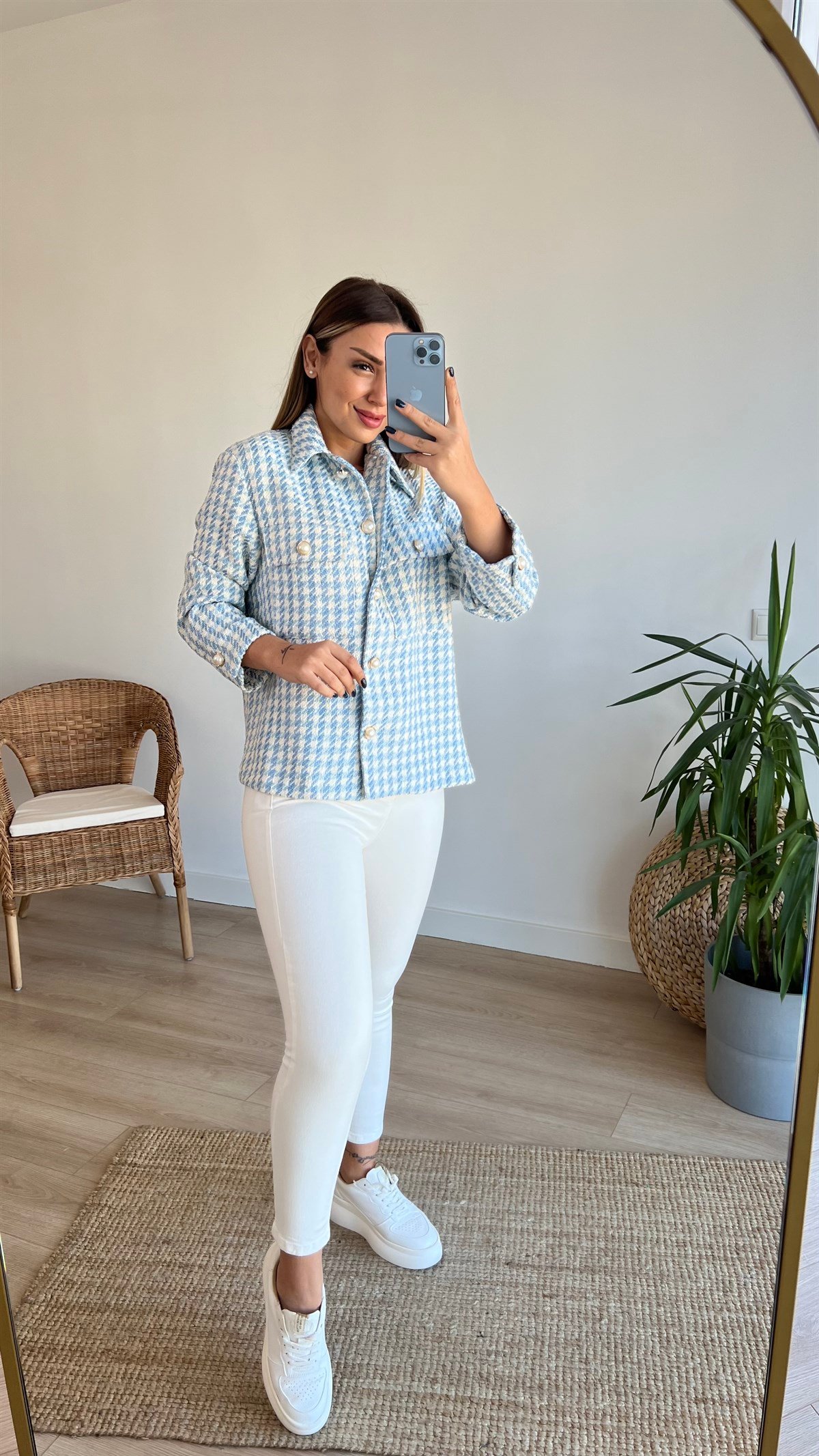 Zara Model İnci Düğmeli Mavi Ceket