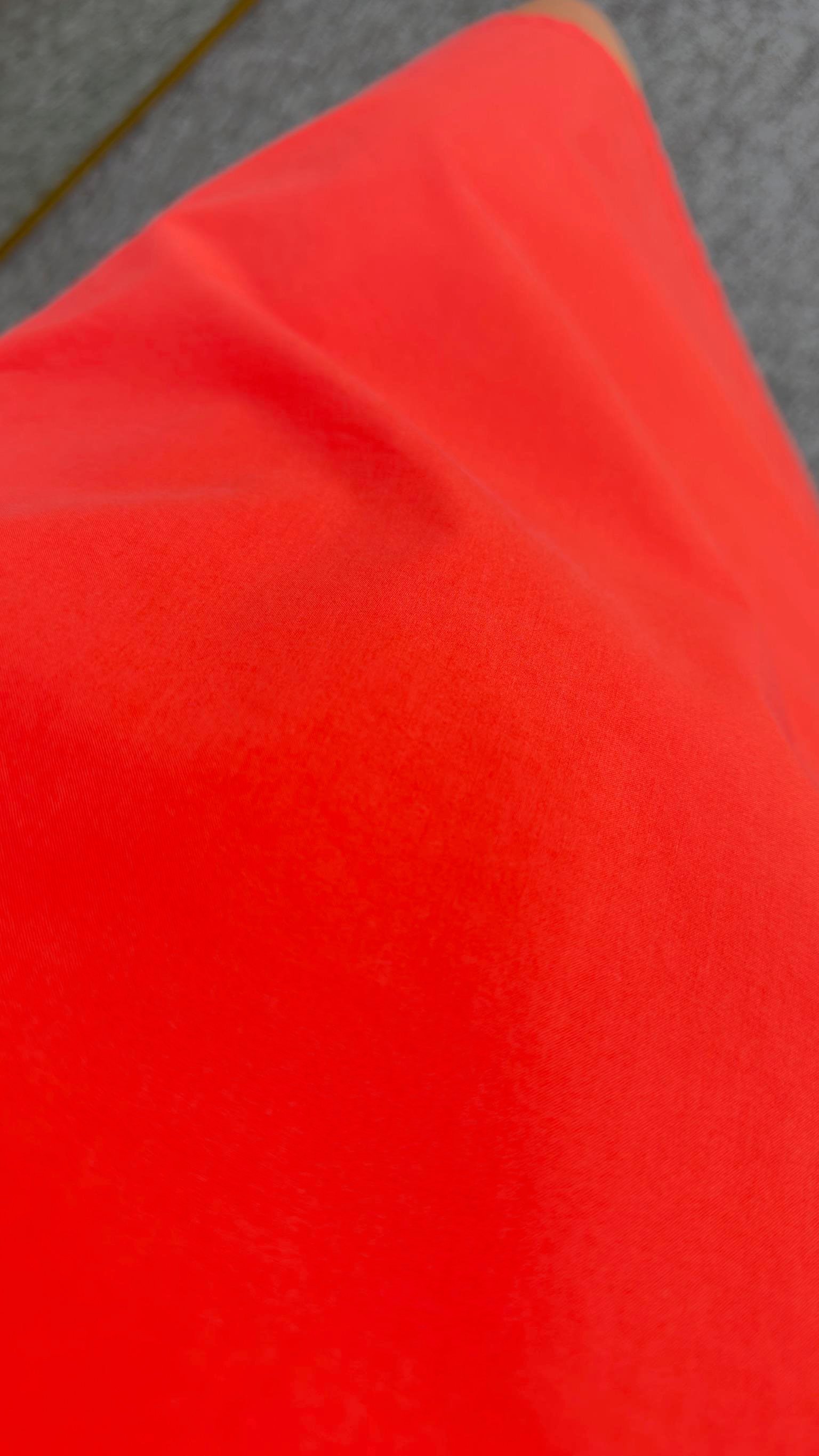 Nar Çiçeği Cepli Çan Elbise 