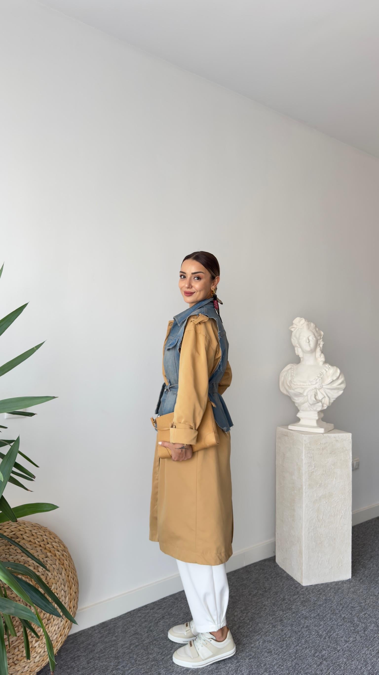 Reja Tws Model Kot Garnili Trençkot