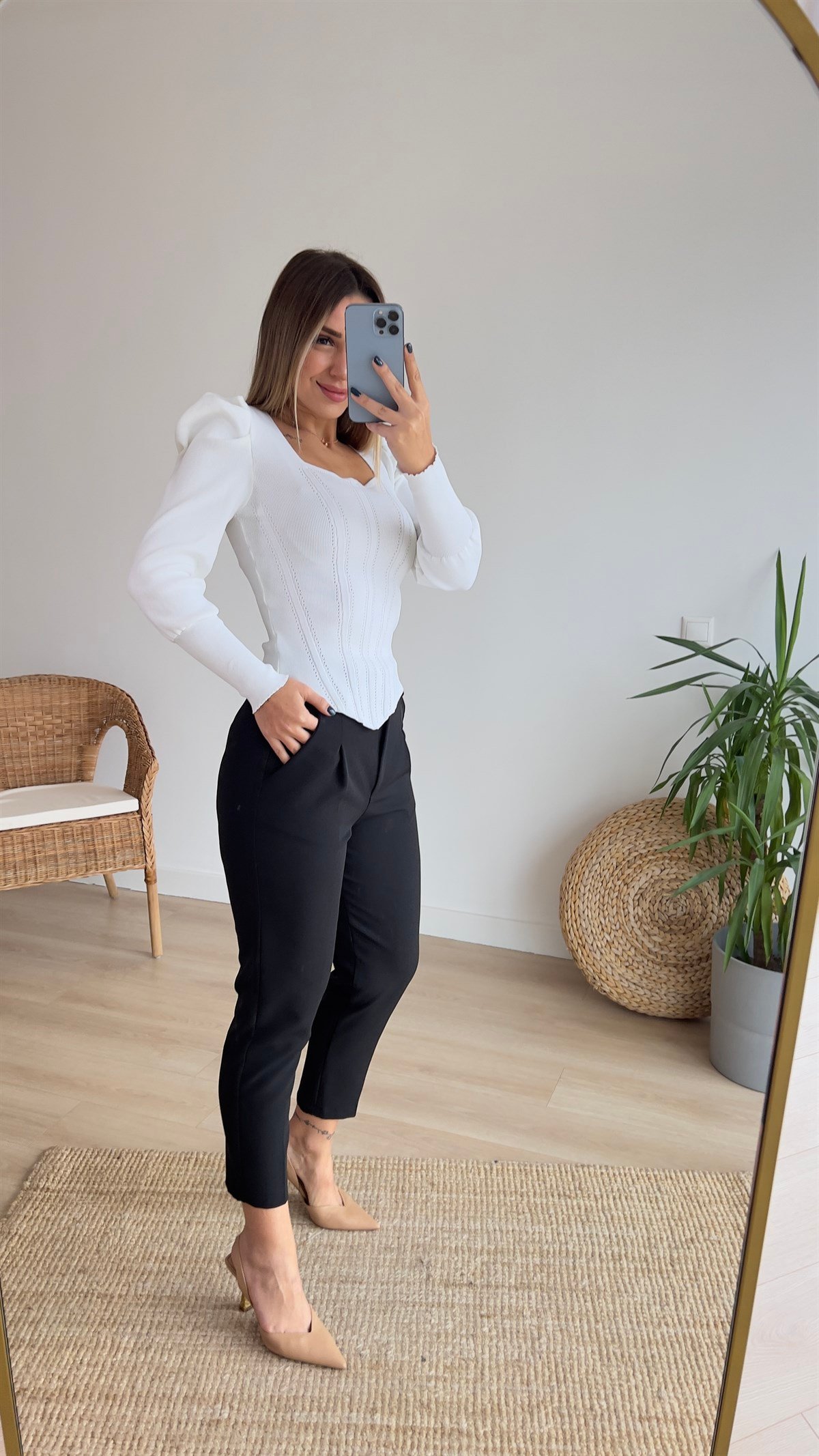 Şeritli BeyazTriko