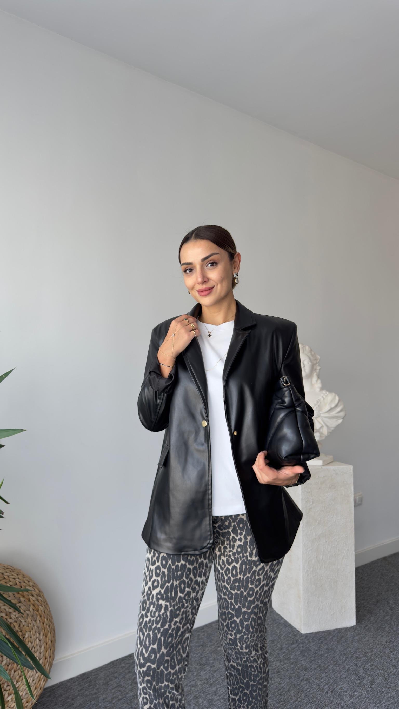Davizan Tek Düğme Siyah Blazer Ceket