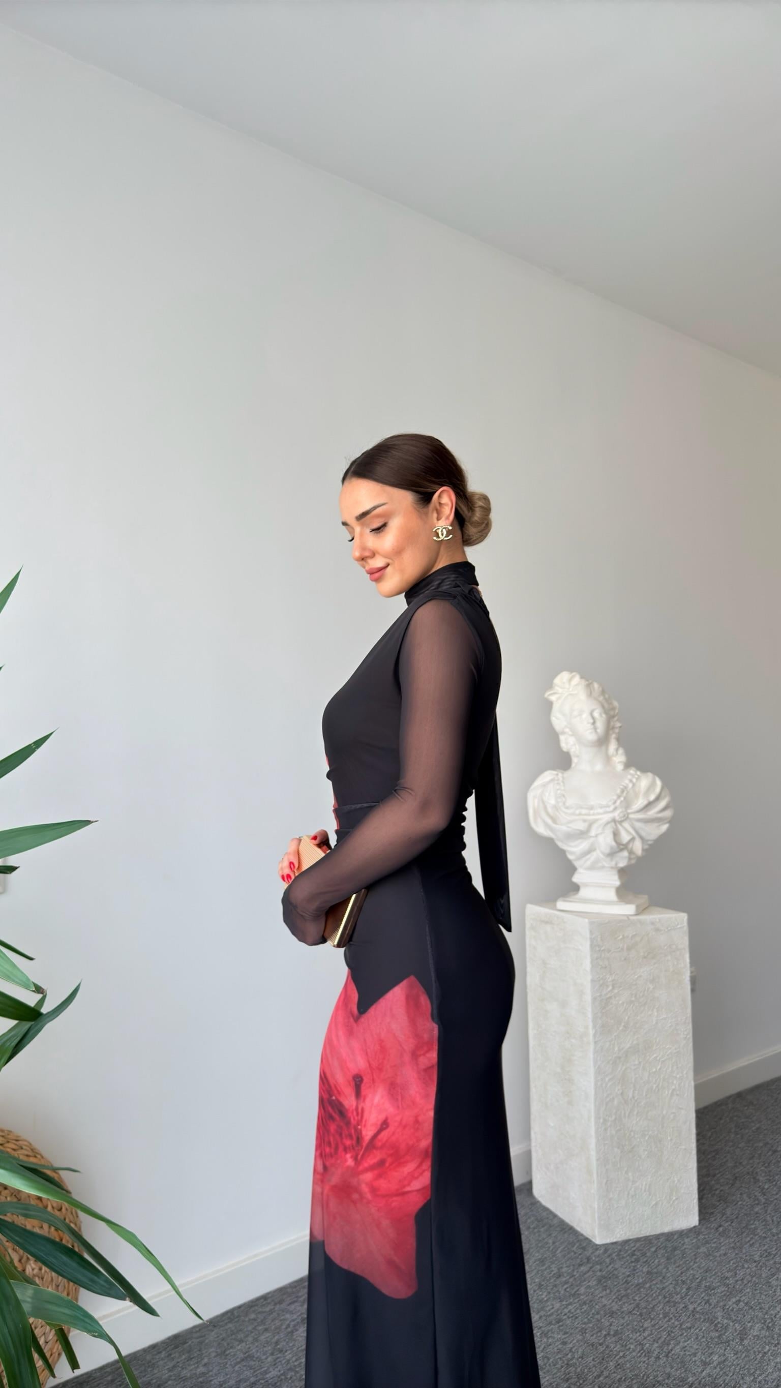 Kırmızı Çiçek Desenli Astarlı Elbise 