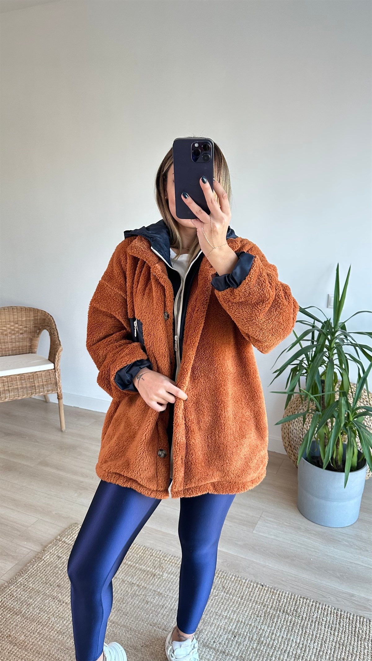 Paraşüt  Detaylı Tarçın Peluş Mont