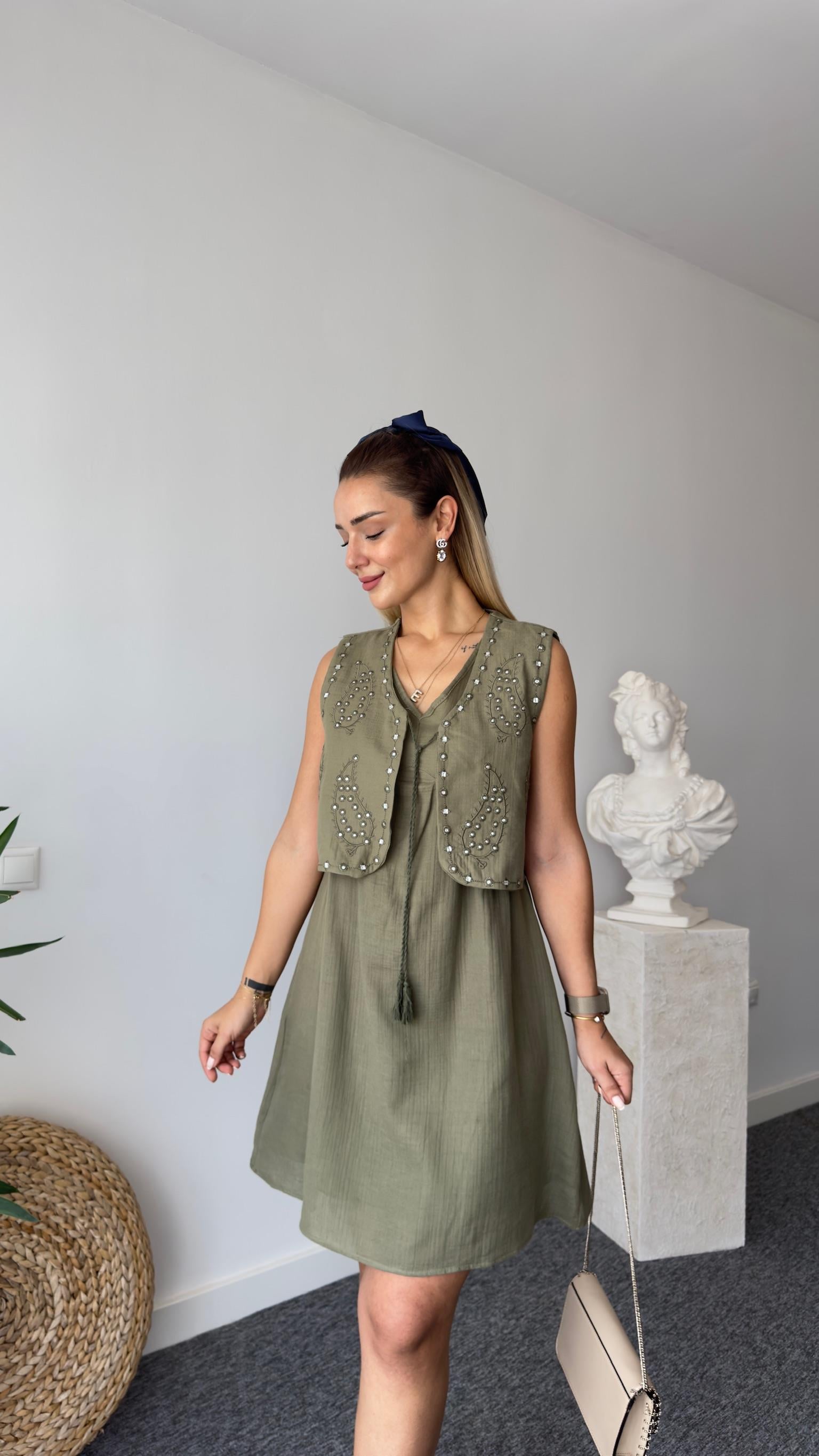 Orj Model Yelekli Haki Elbise 