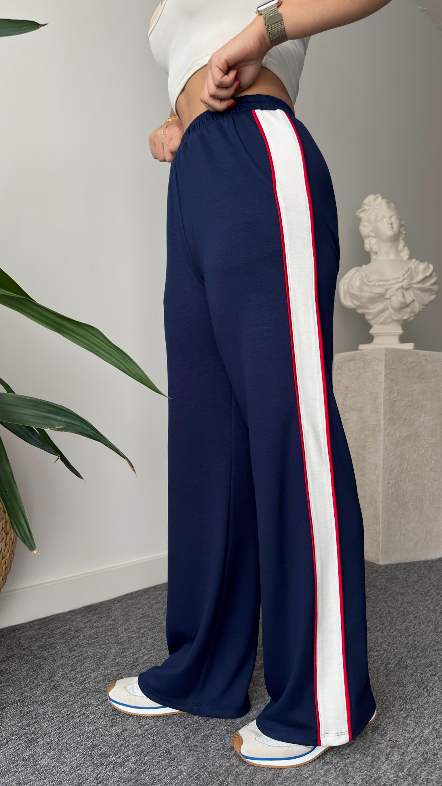 Fiori Taş Detaylı Renk Geçişli Modal Takım (Ön Sİpariş Ürünü)