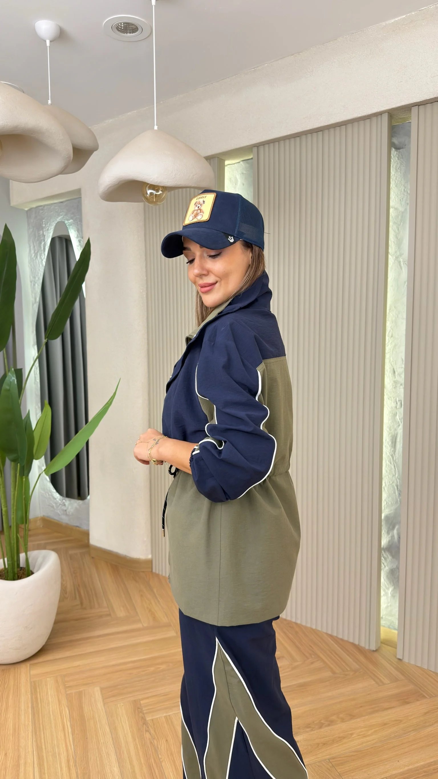 Hena Bel Büzgülü Renkli Tasarım Ceket